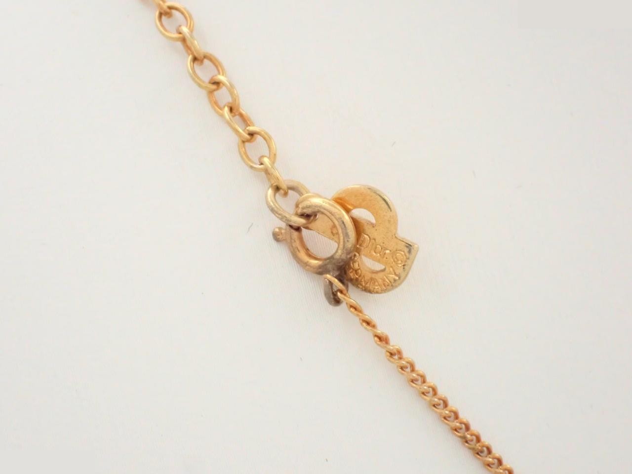 Other lines: Precious metals, necklaces, pendants, logo — view 2