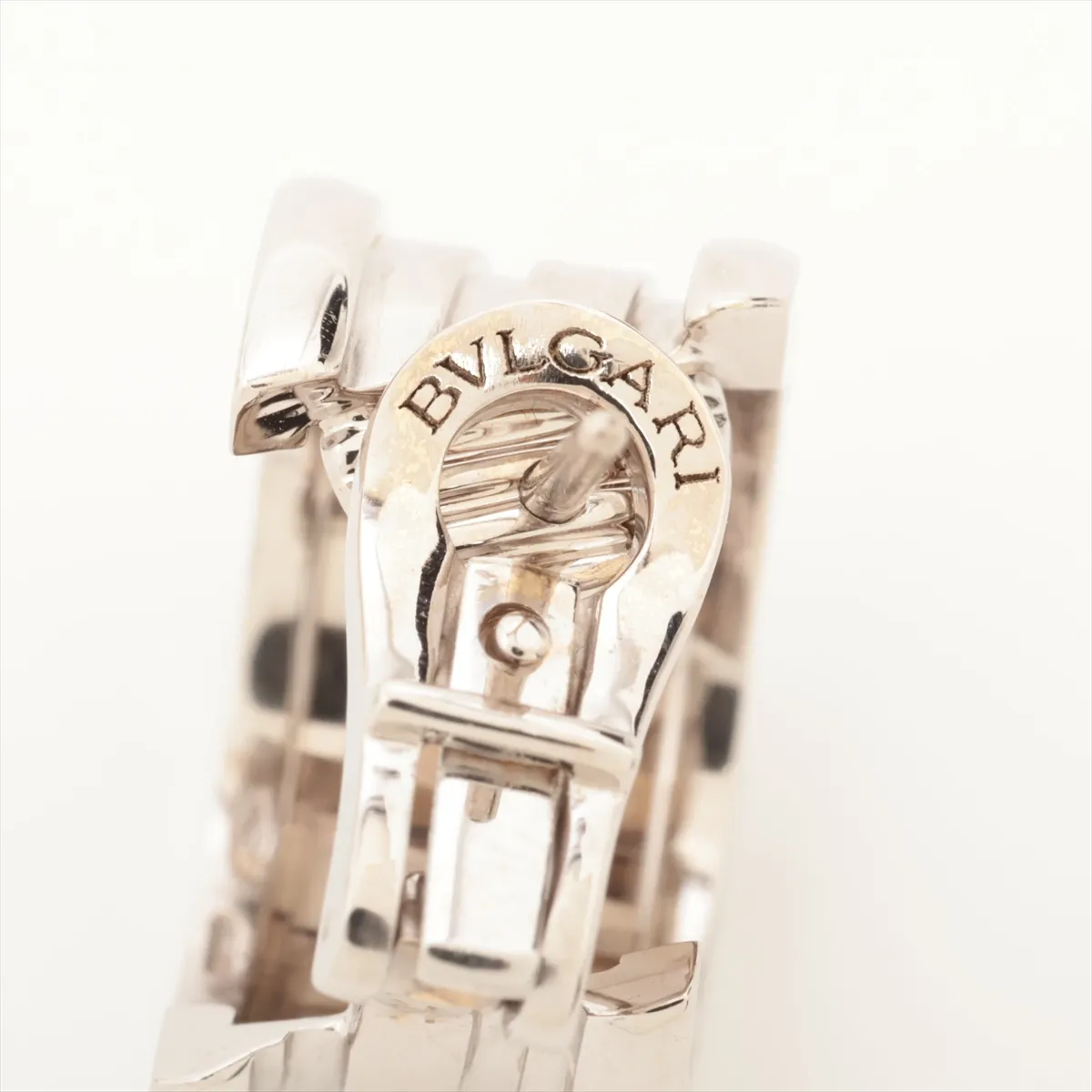 B Zero One Earrings 750(WG) 14.8g Clasp Distortion — view 5