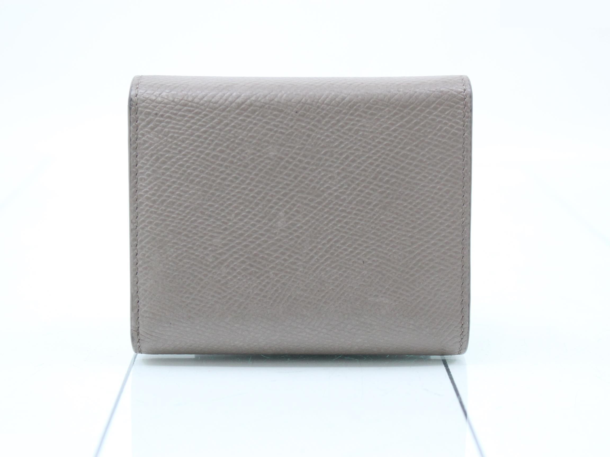 Tri-fold wallet — view 2