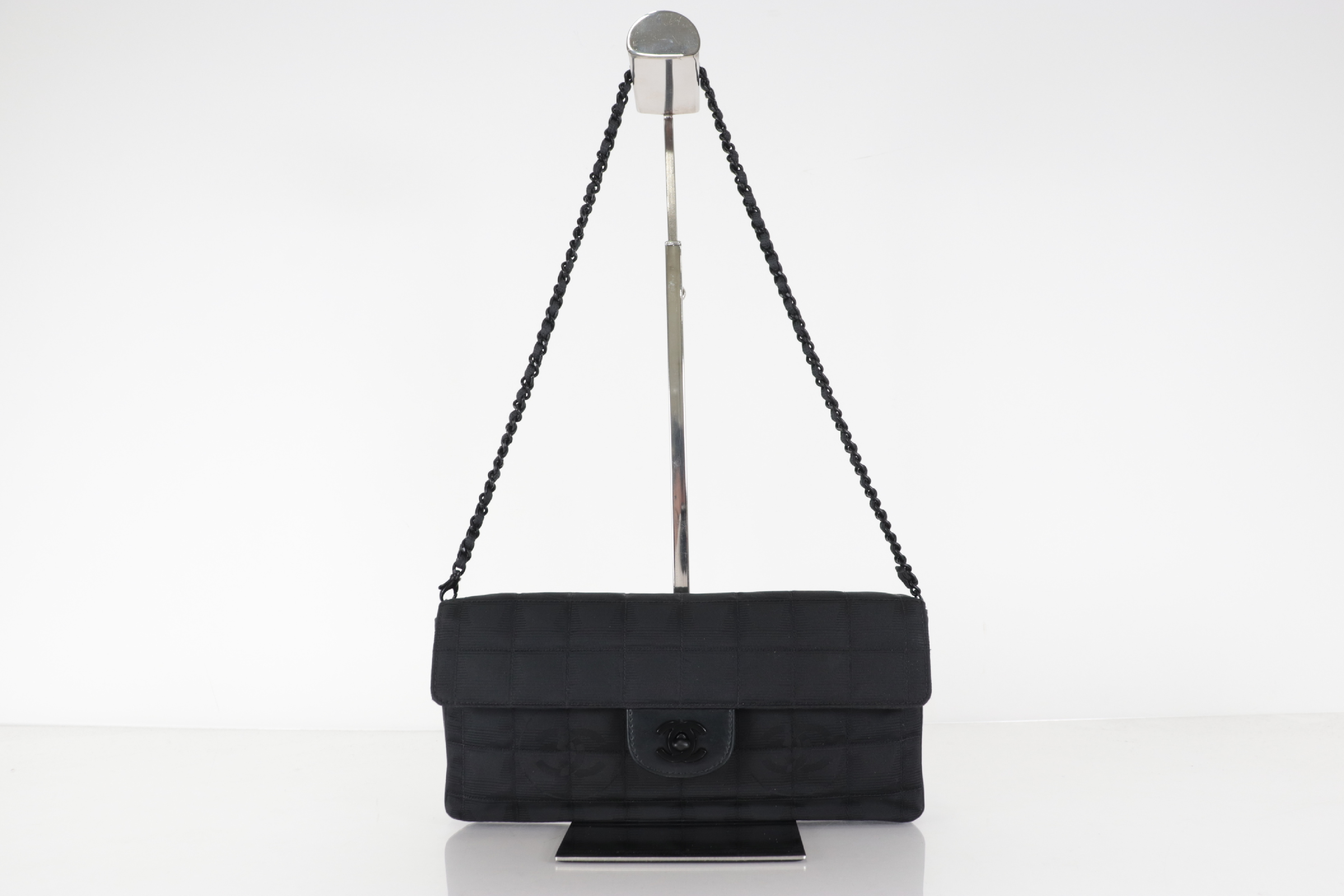 New Travel East-West Chain Shoulder Bag (Series 7) — view 2
