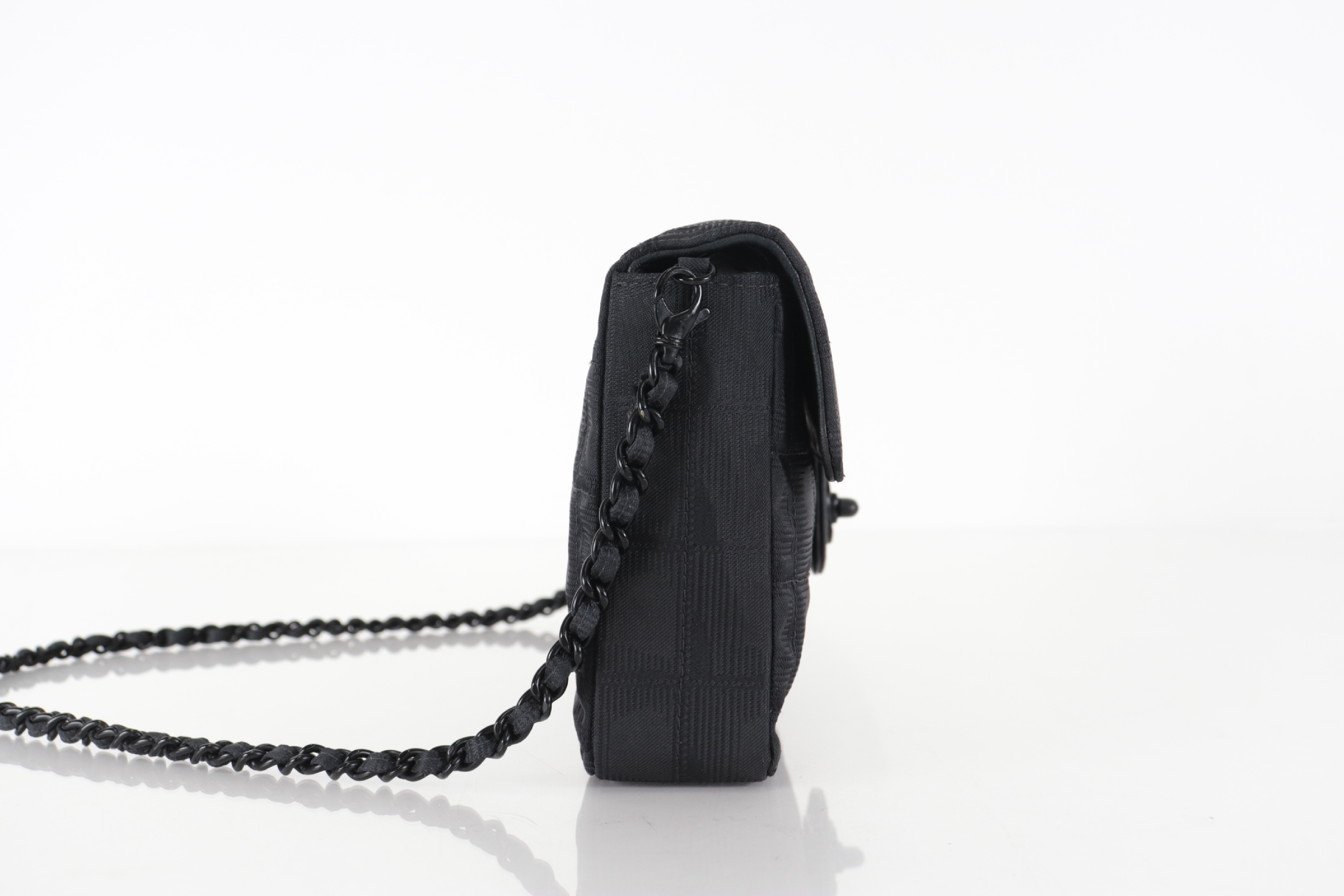 New Travel East-West Chain Shoulder Bag (Series 7) — view 4