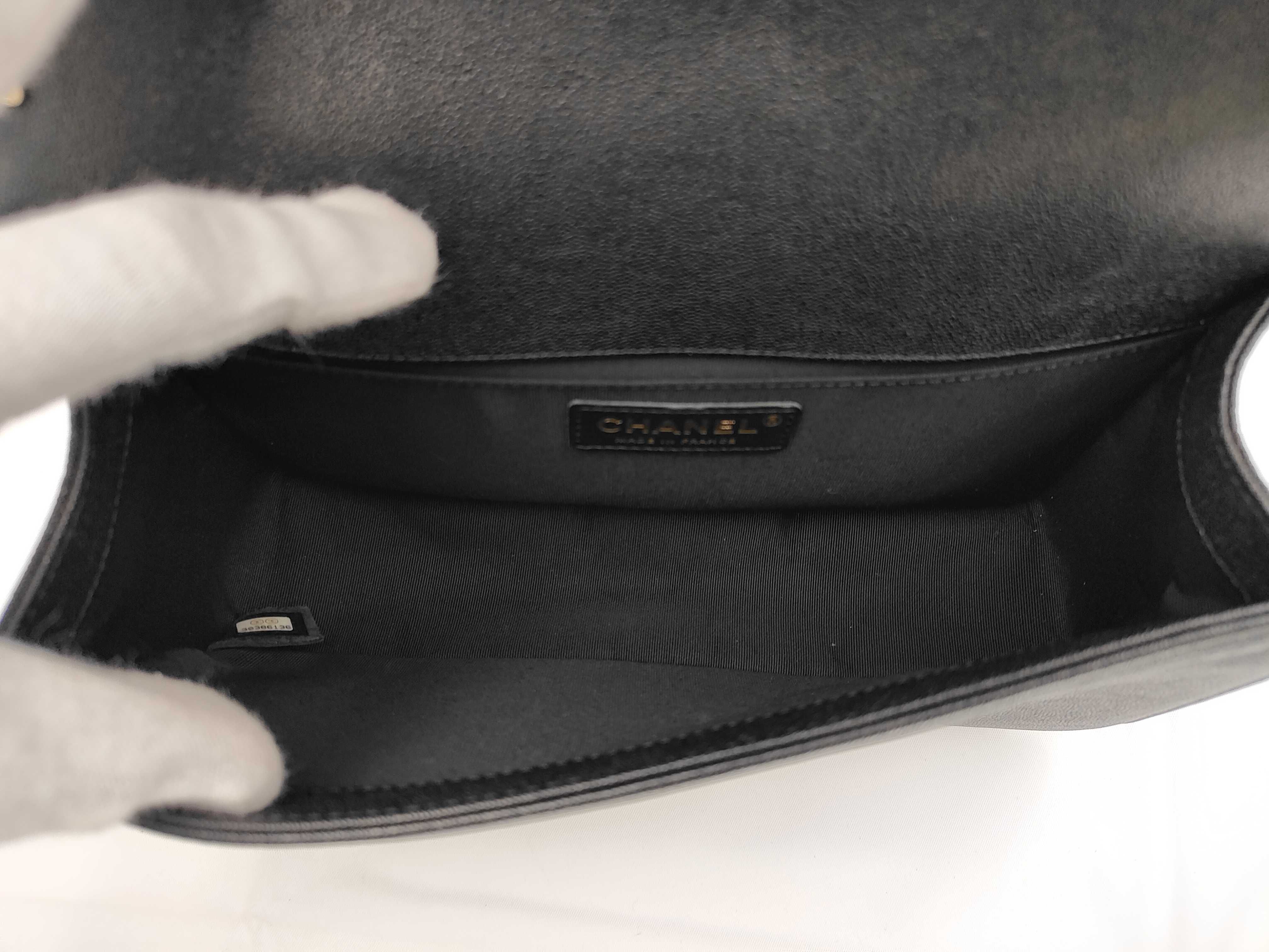 Boy Chanel Shoulder Bag — view 9