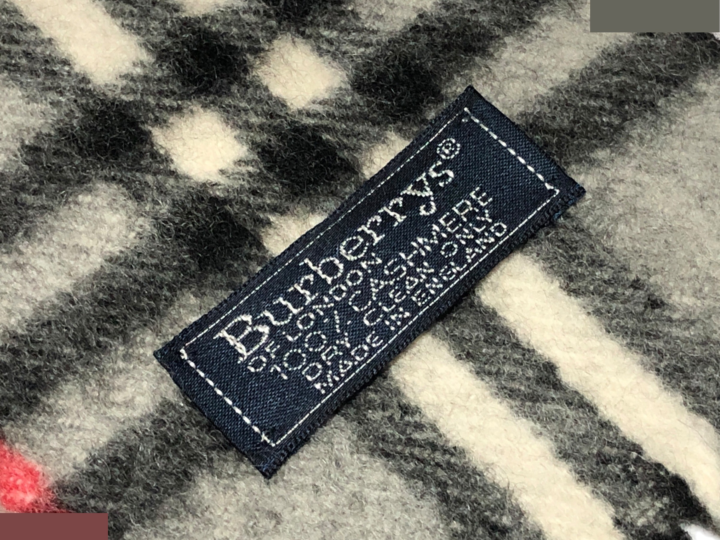 scarf, check pattern, 100% cashmere. — view 2