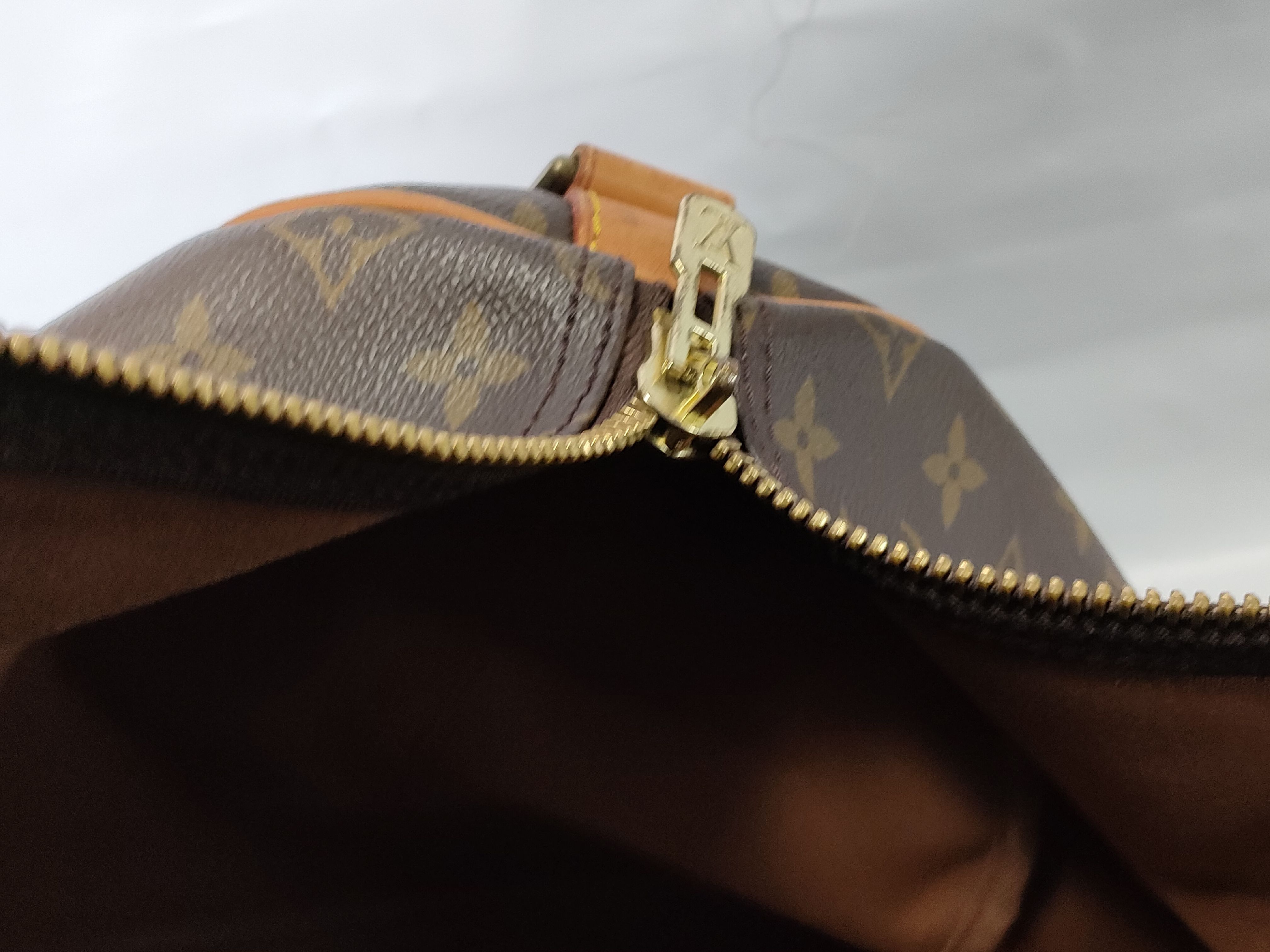 Monogram M41414 Keepall Bandoulière 55 Boston Bag — view 14