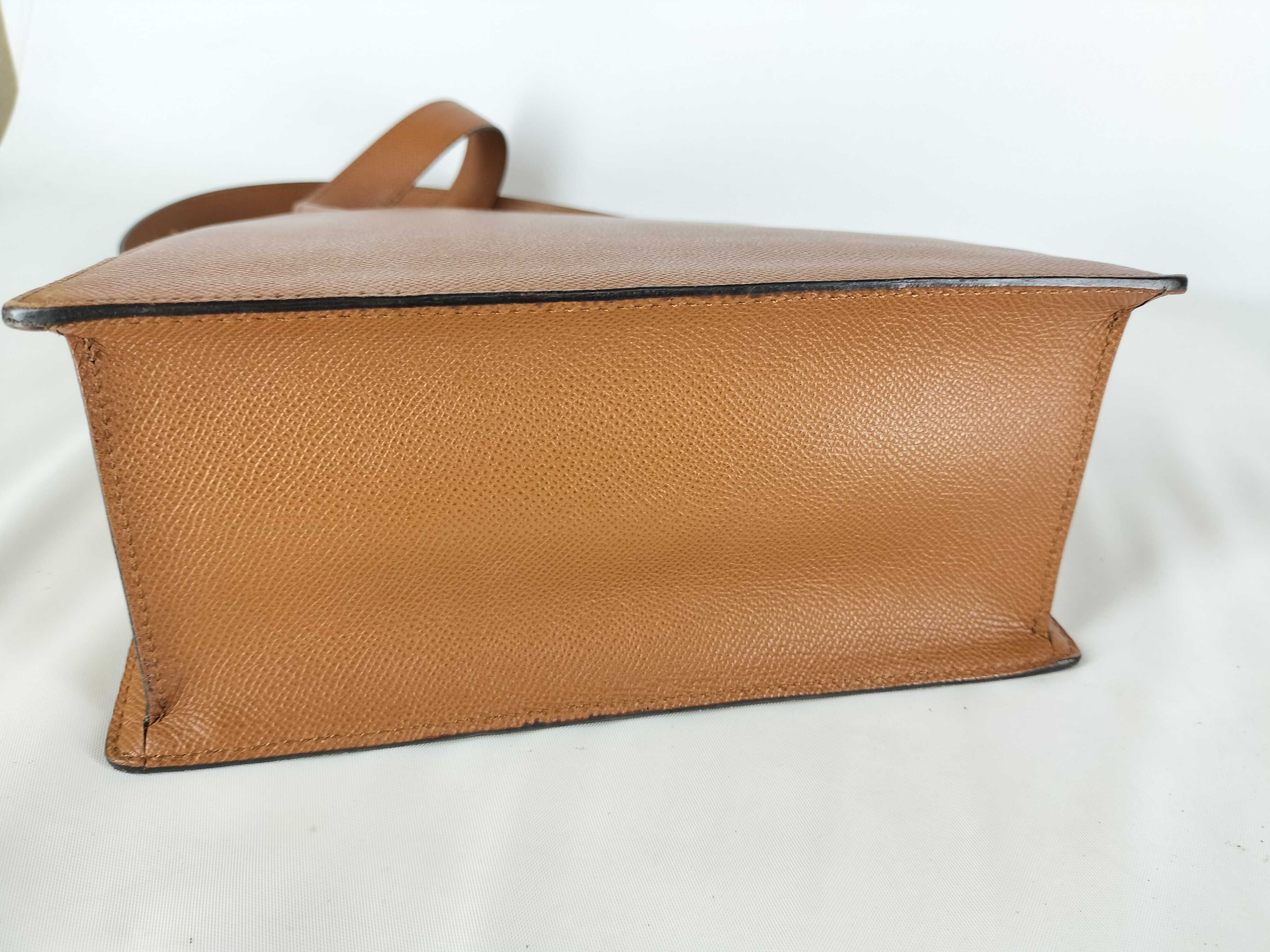 Turnlock Leather Shoulder Bag — view 4