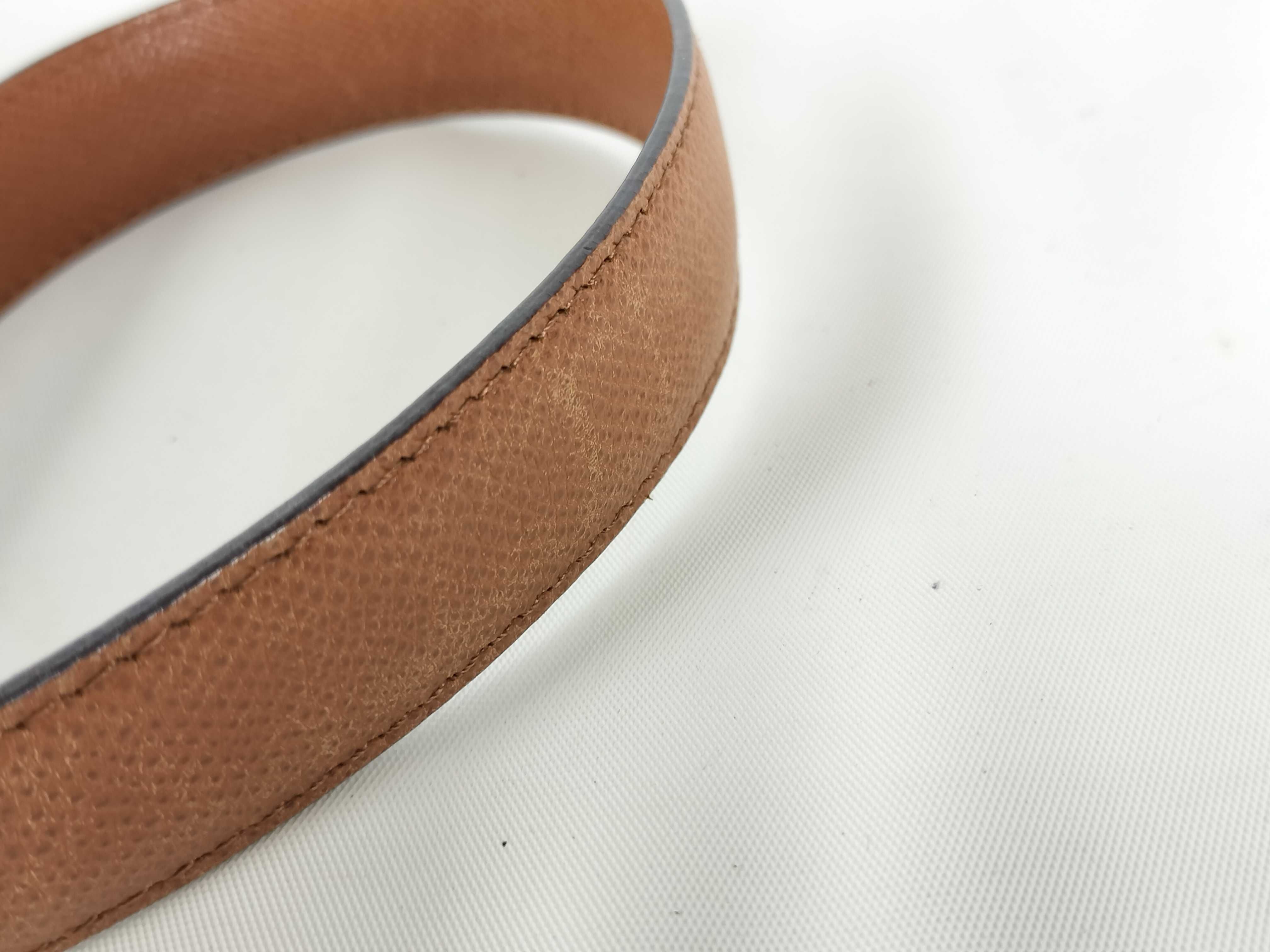 Turnlock Leather Shoulder Bag — view 7