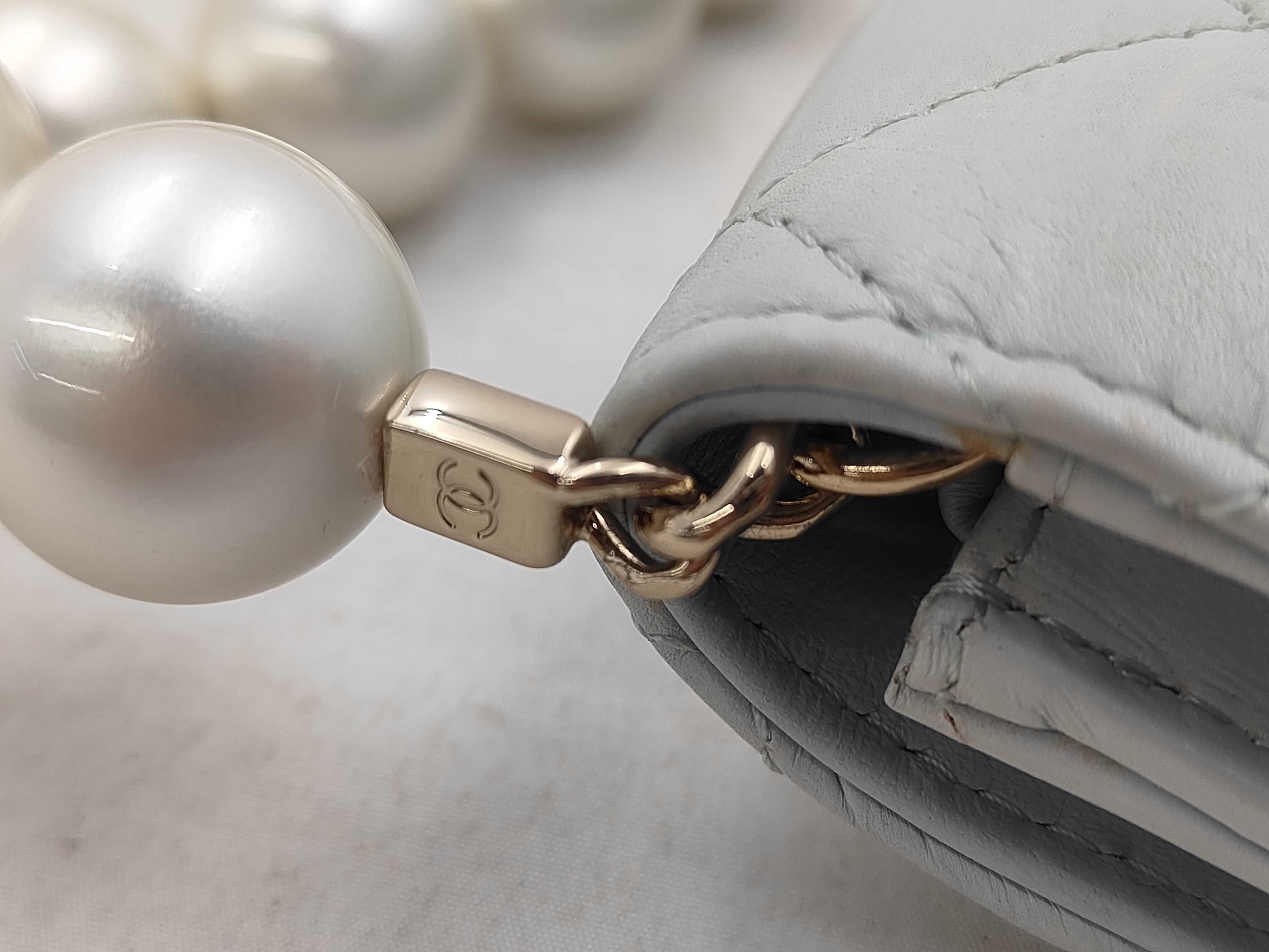 Pearl Strap Flap Wallet Matelassé AP1838 Shoulder Bag — view 5