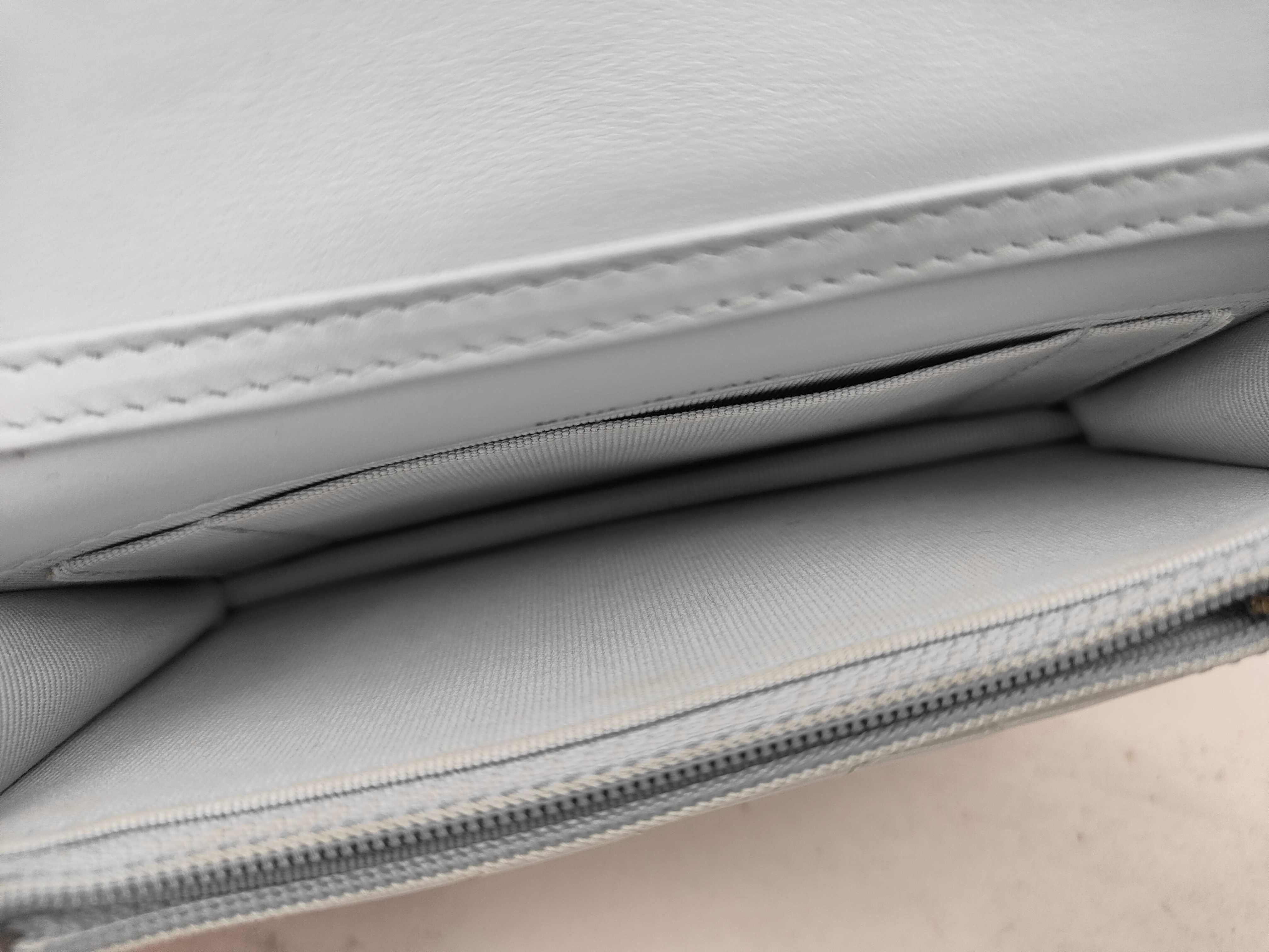Pearl Strap Flap Wallet Matelassé AP1838 Shoulder Bag — view 8