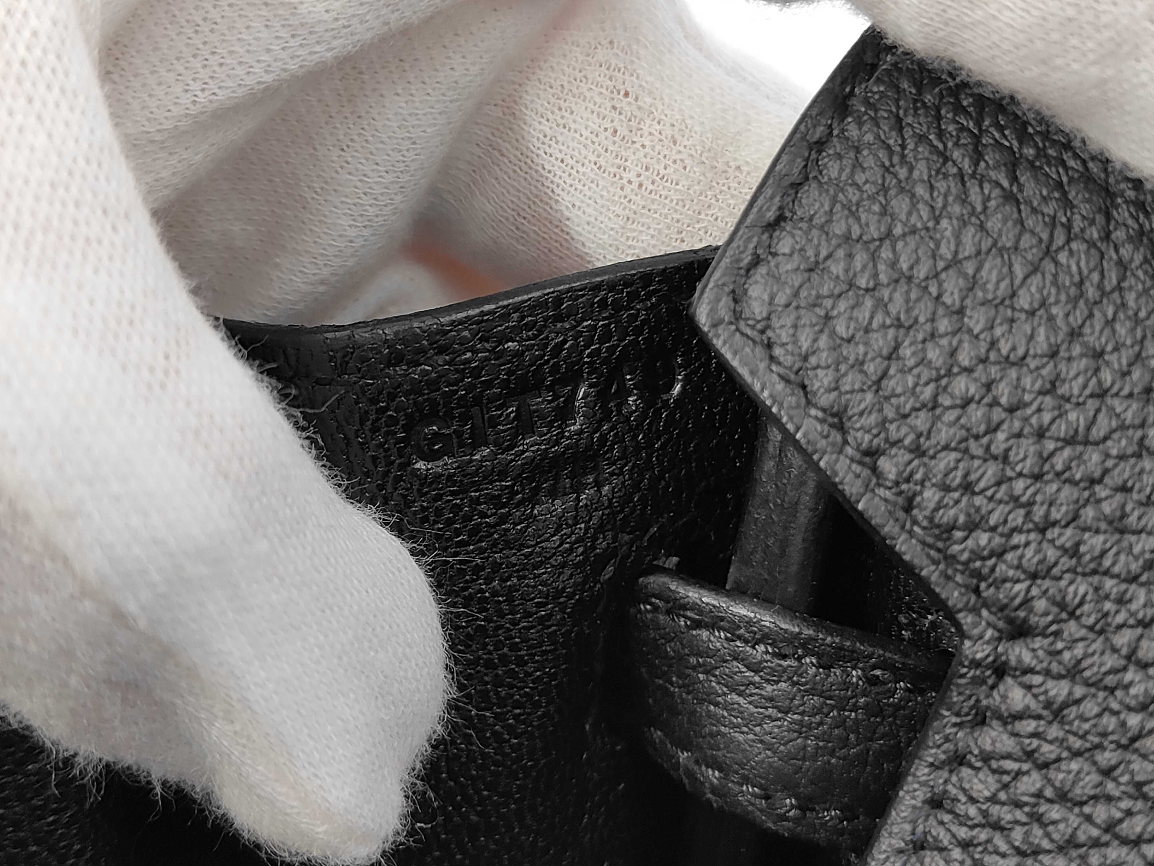 Birkin 25 Togo Noir SV Hardware [Engraved] G Handbag — view 14