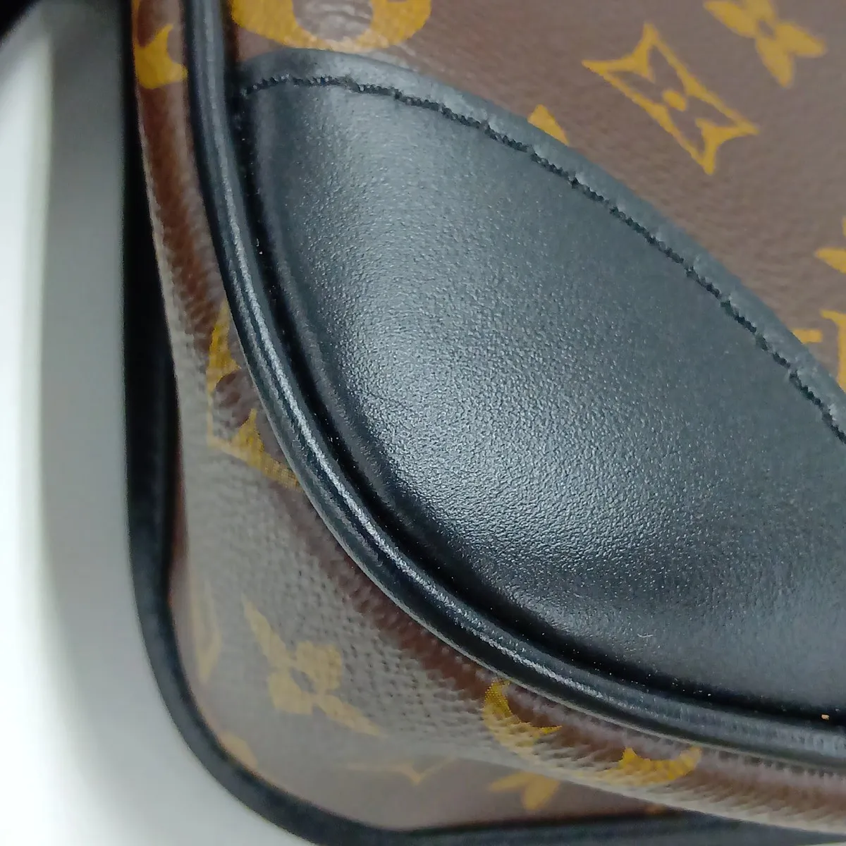 Monogram Macassar Archie Messenger M46328 Brown (RFID detected) — view 15