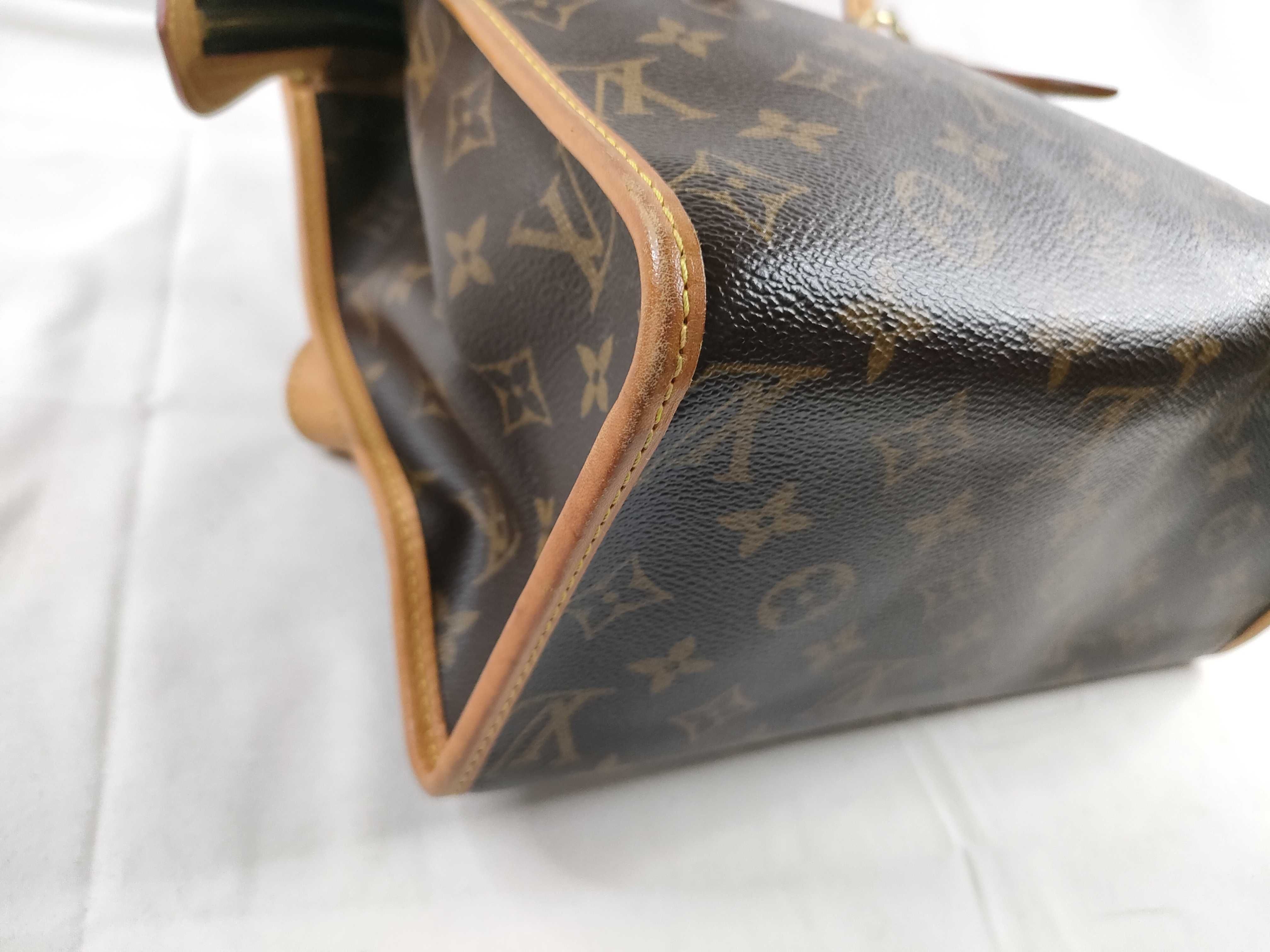 Monogram Louis Vuitton Brown Monogram Popincourt O M40007 Handbag — view 3