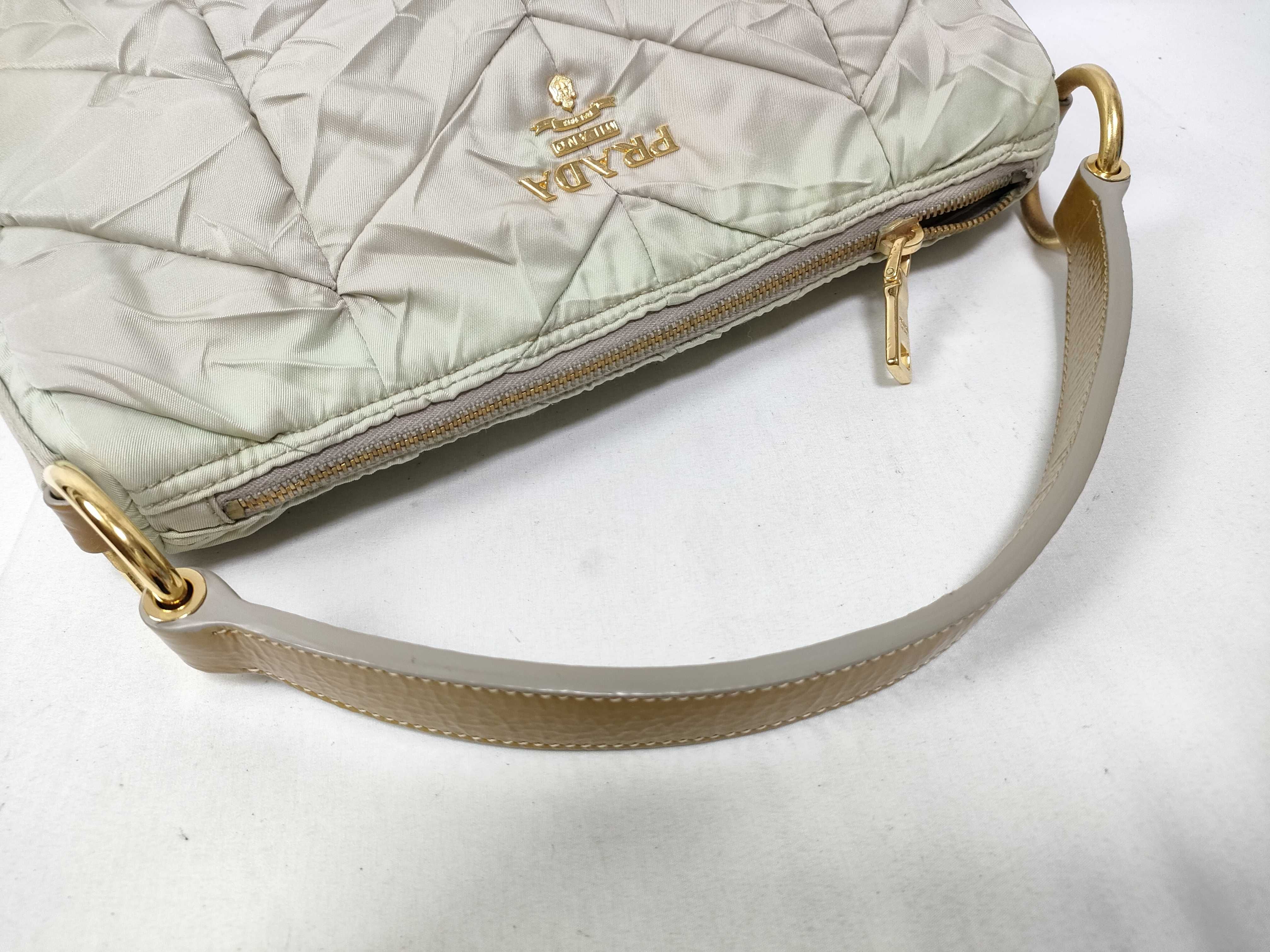 hand handbag — view 10