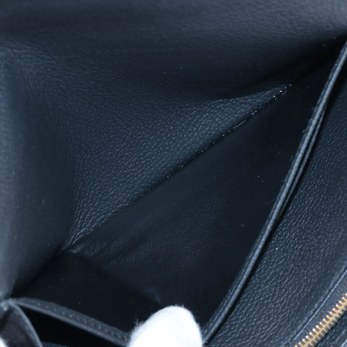 Bicolor Monogram Empreinte Portefeuille Sarah M80496 Noir x Cream Long Wallet (RFID detected) — view 4