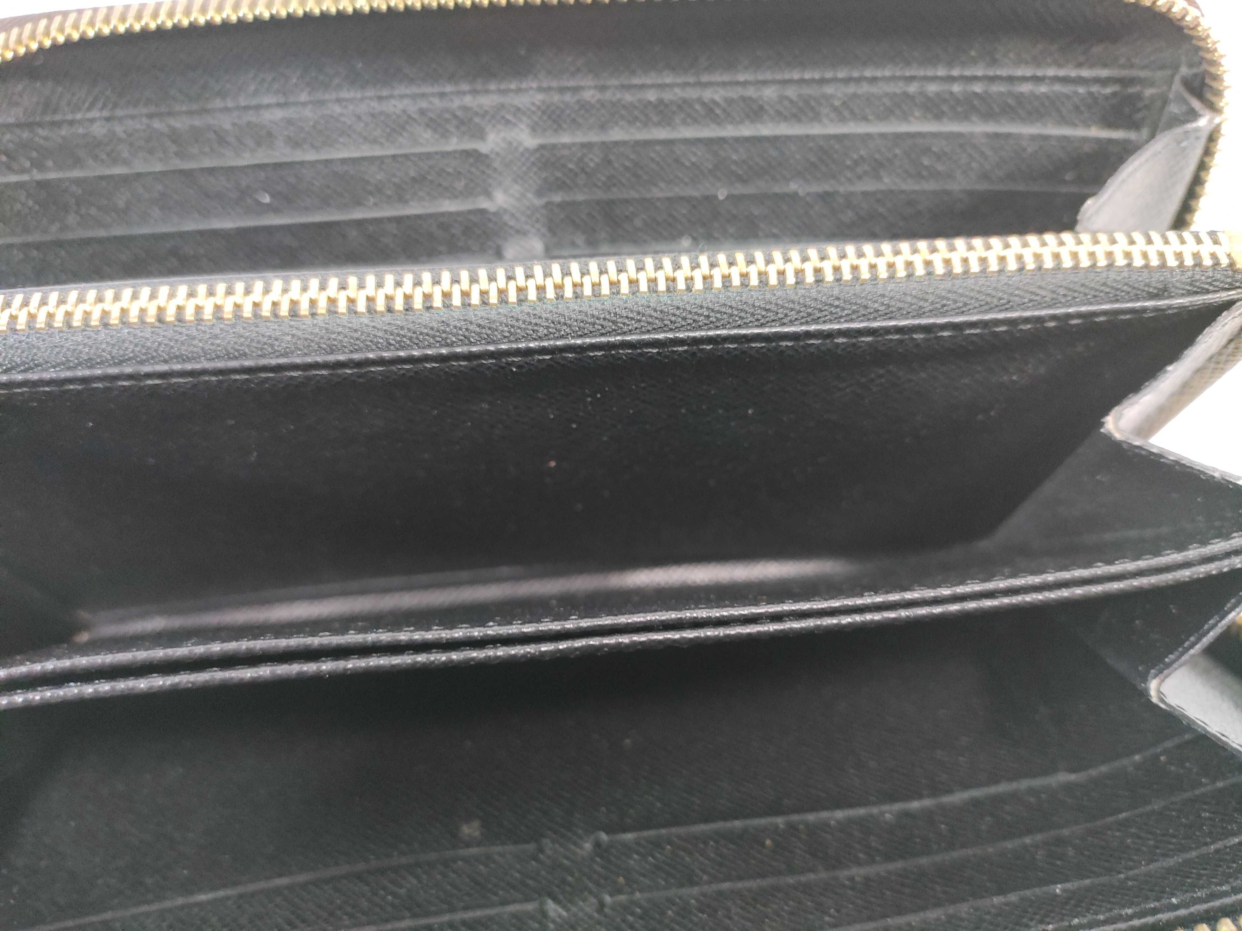 M67687 Zippy Wallet Giant Monogram Reverse IC Chip Wallet — view 11