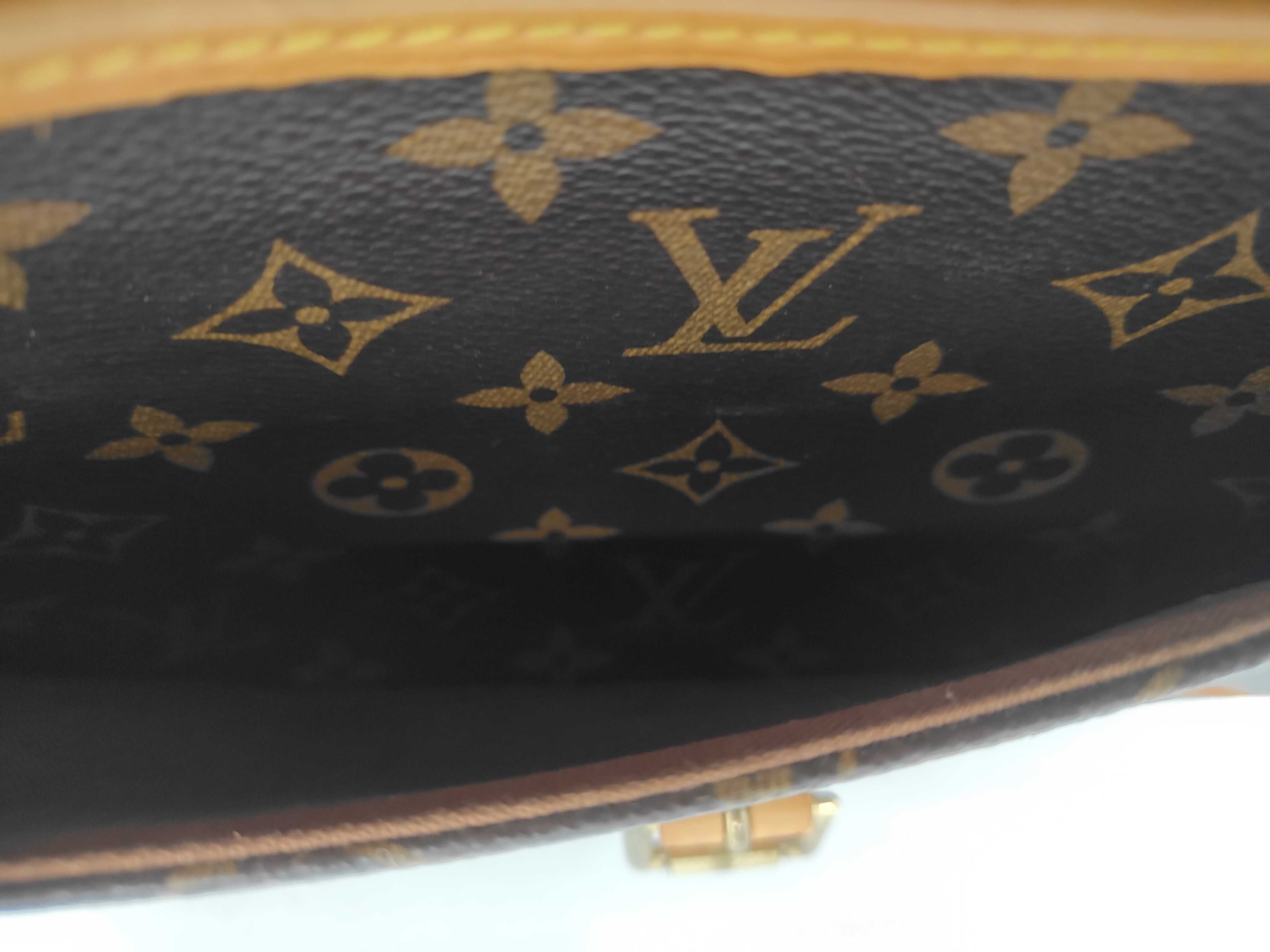 Sologne Shoulder Bag — view 9