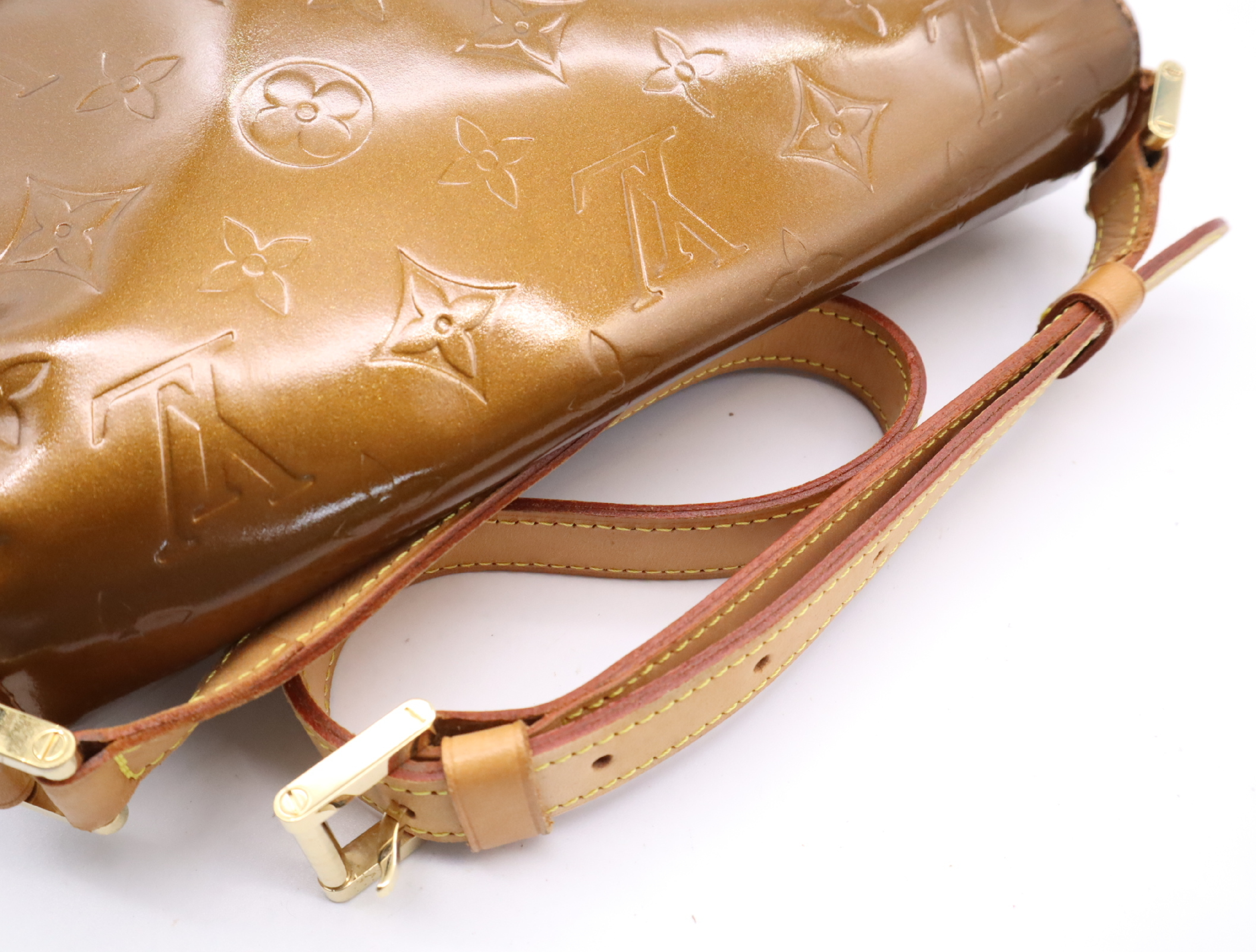 M91124 Vernis Thompson Street Bronze Shoulder Bag — view 10