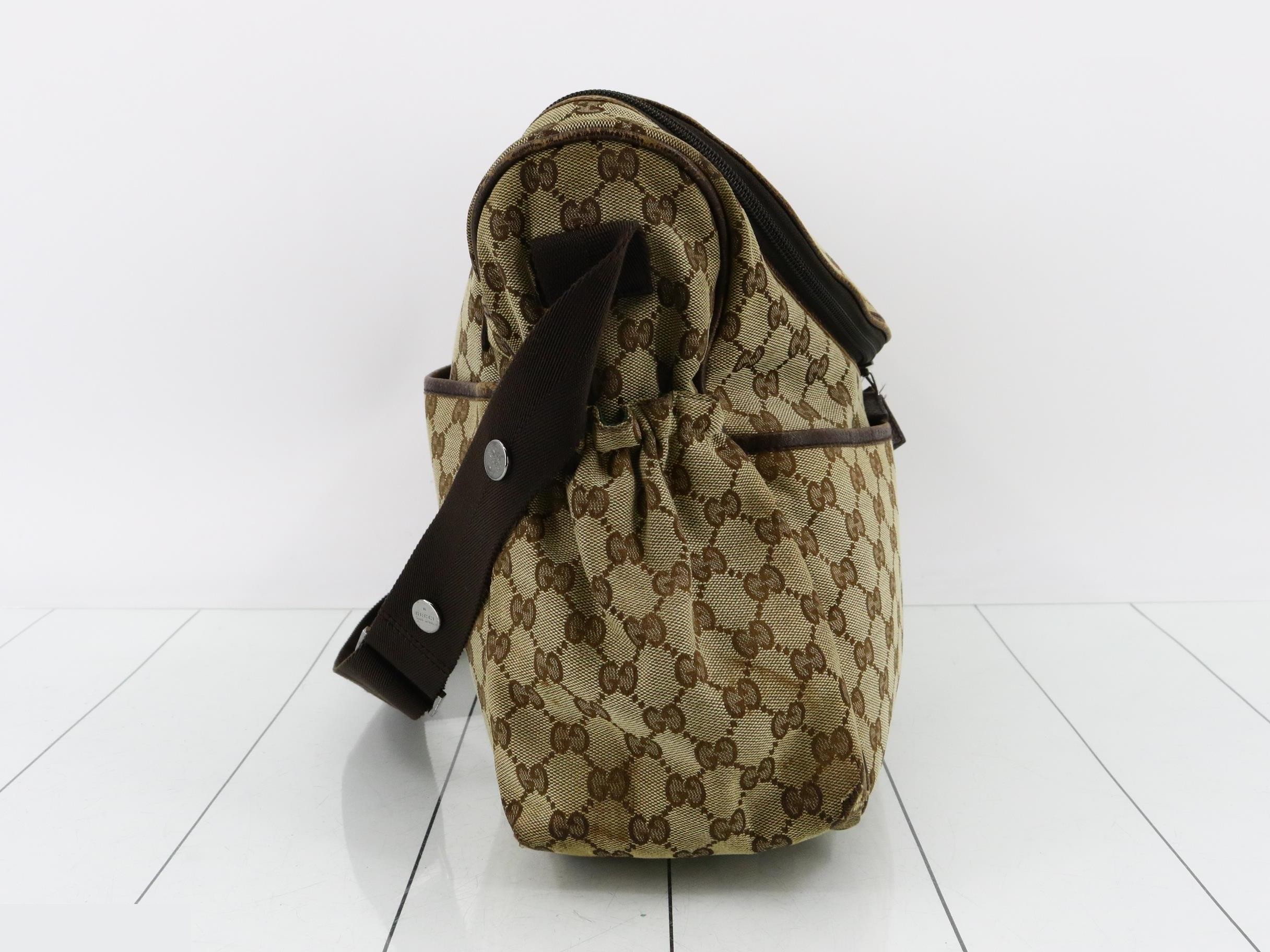 GG Canvas Shoulder Bag / Mother's Bag — view 4