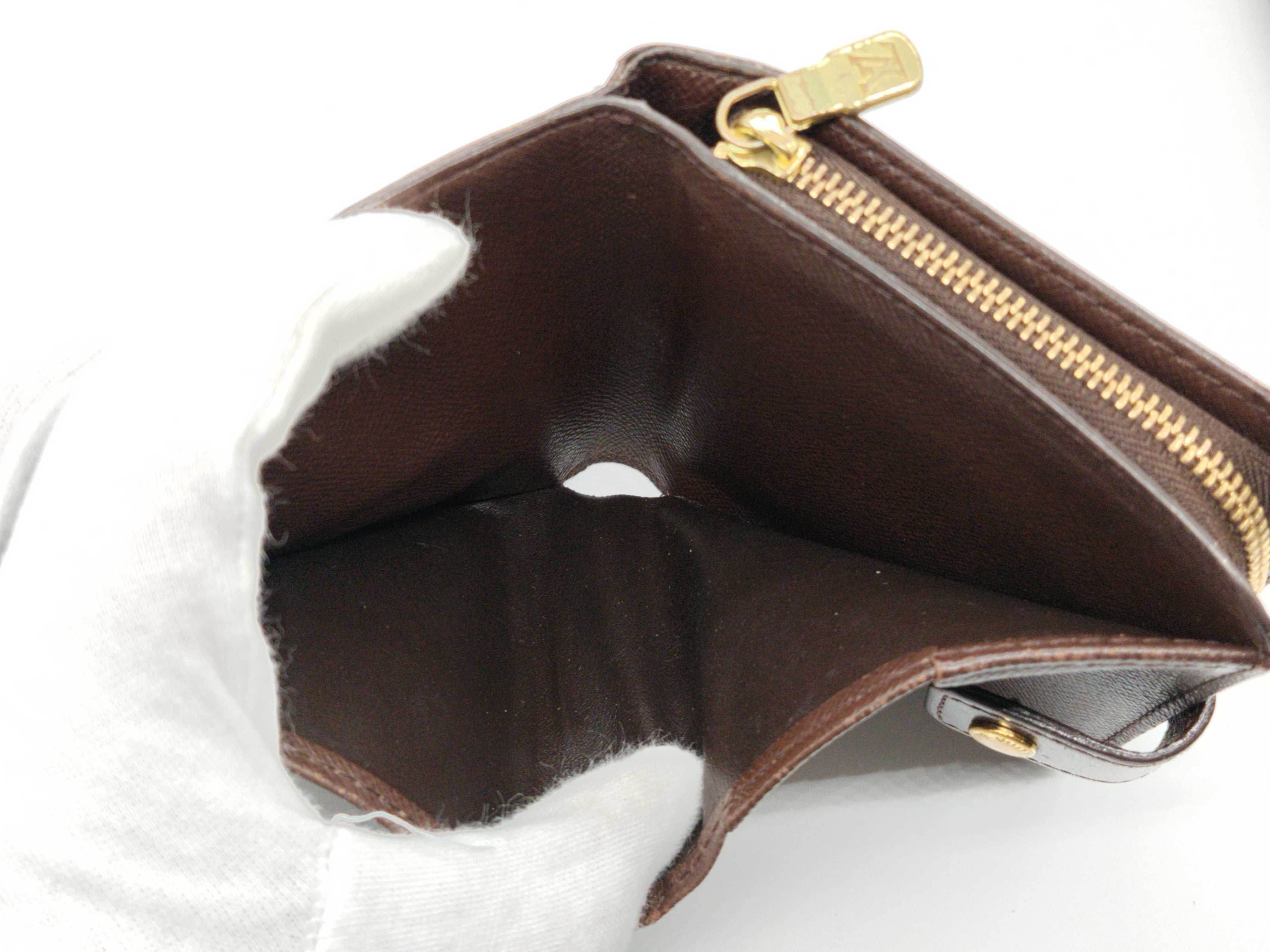 Damier Compact Zip Wallet — view 14