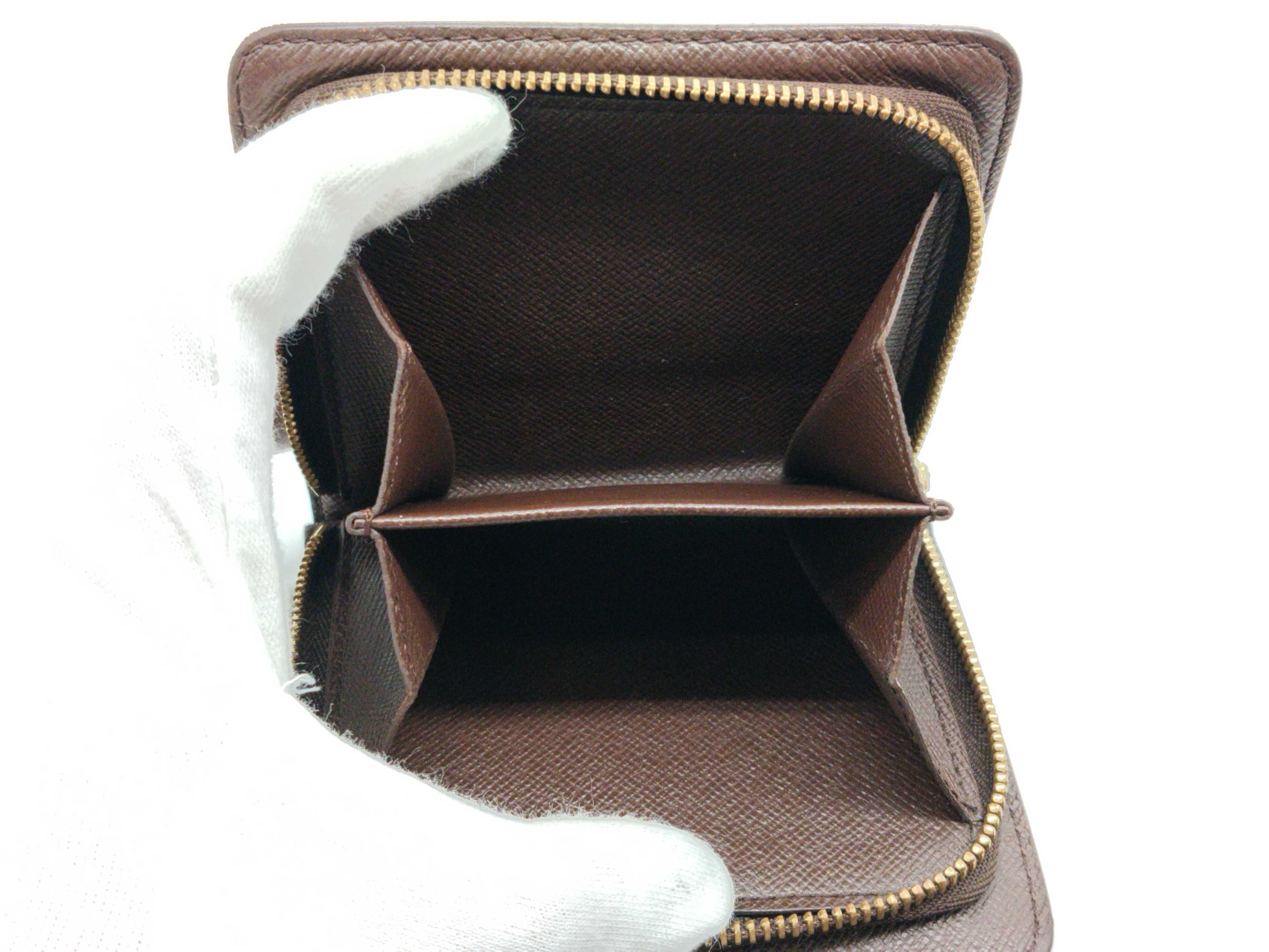 Damier Compact Zip Wallet — view 15