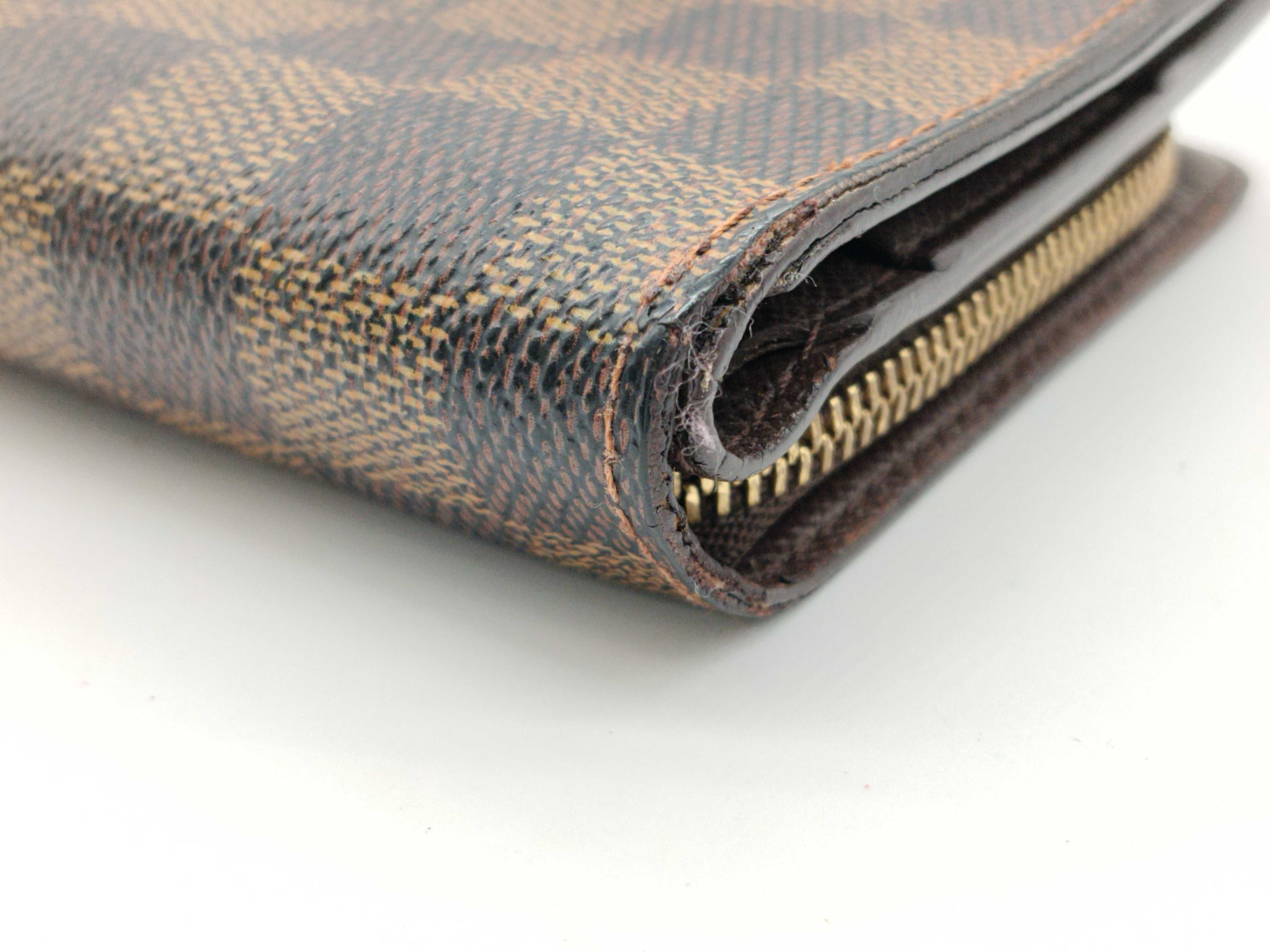 Damier Compact Zip Wallet — view 3