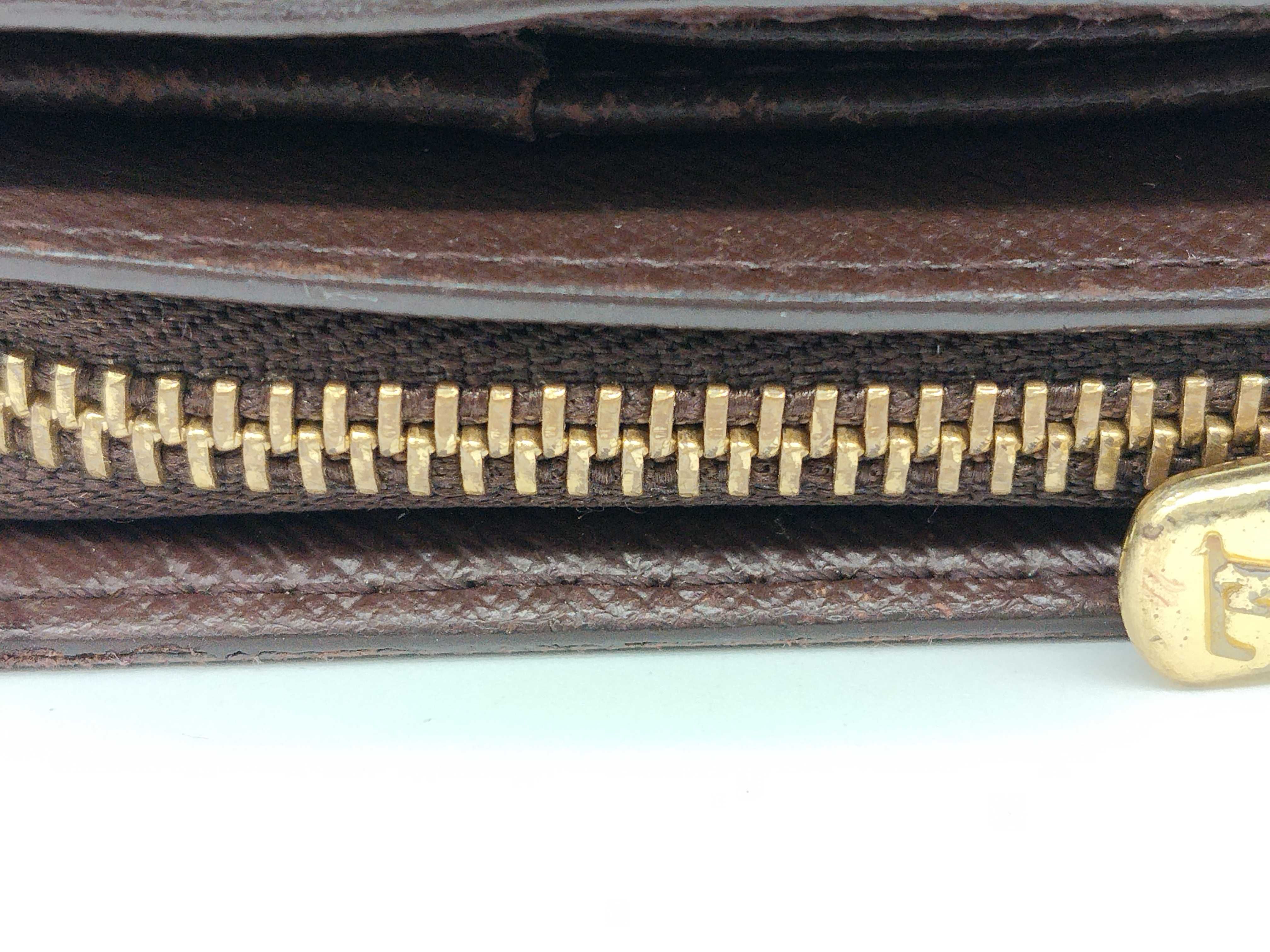 Damier Compact Zip Wallet — view 9