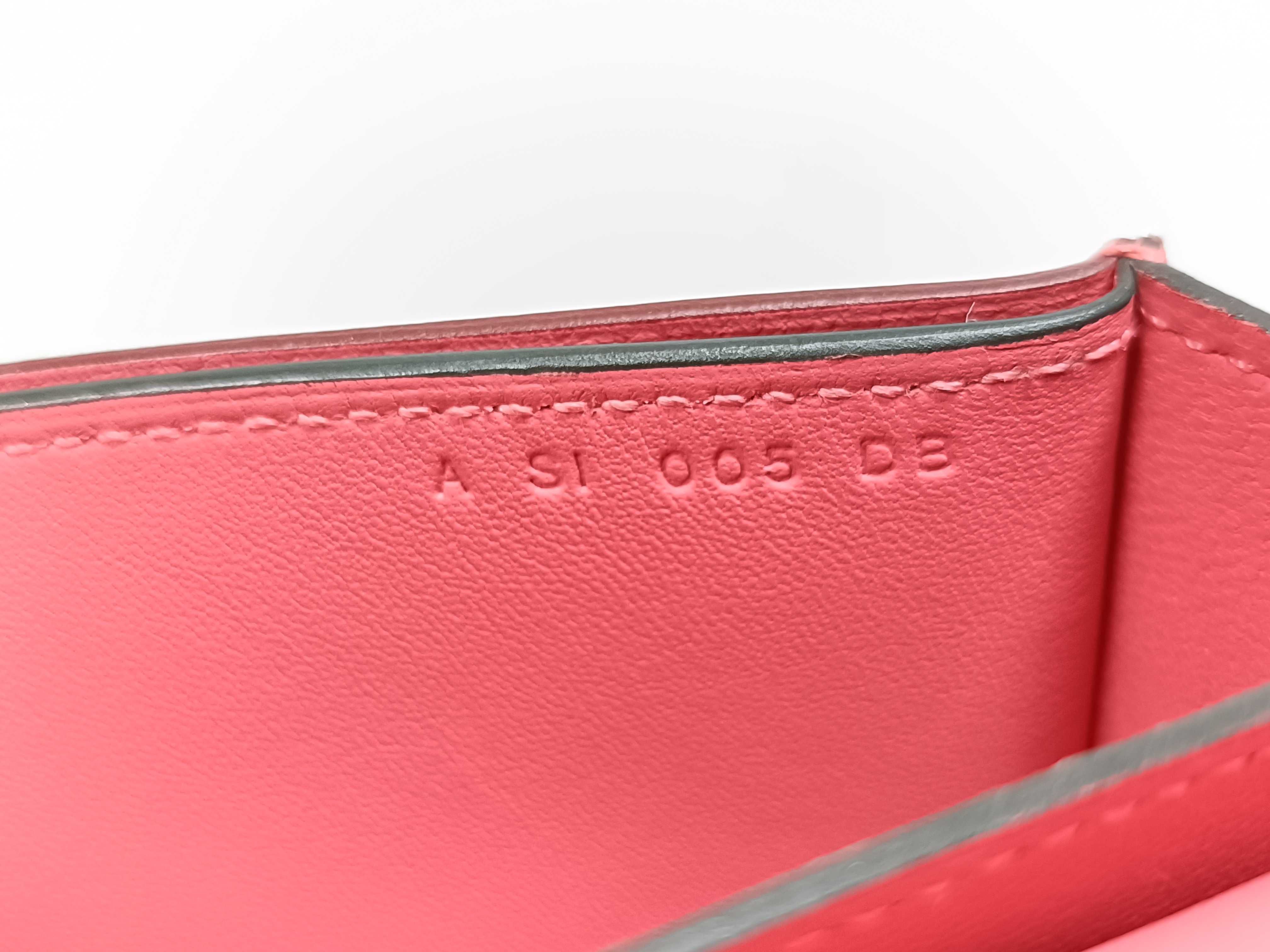 Passant Long Flap Wallet, A stamp, with box. — view 15