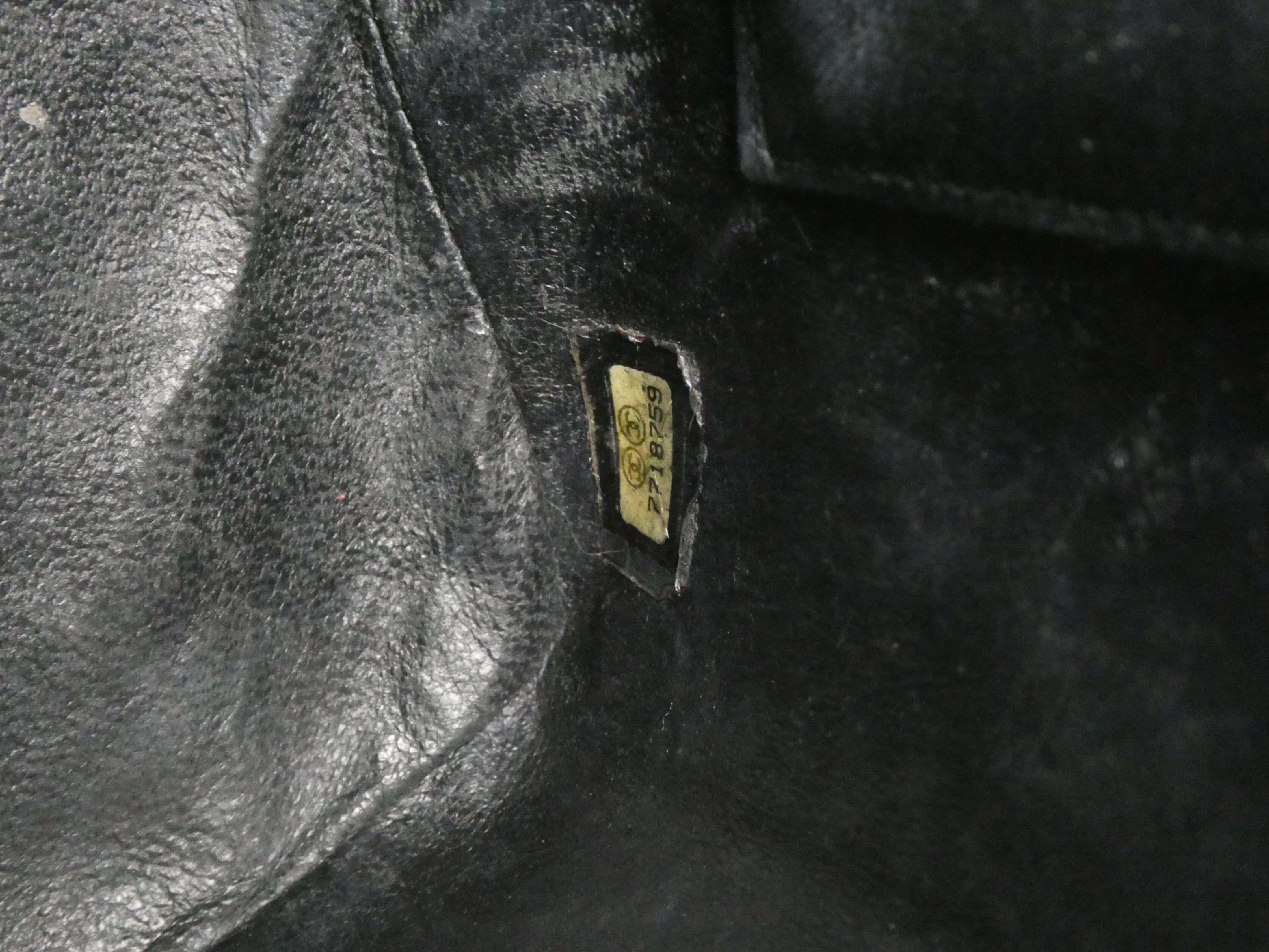Reissue Tote Bag with Coco Mark - Enamel — view 9