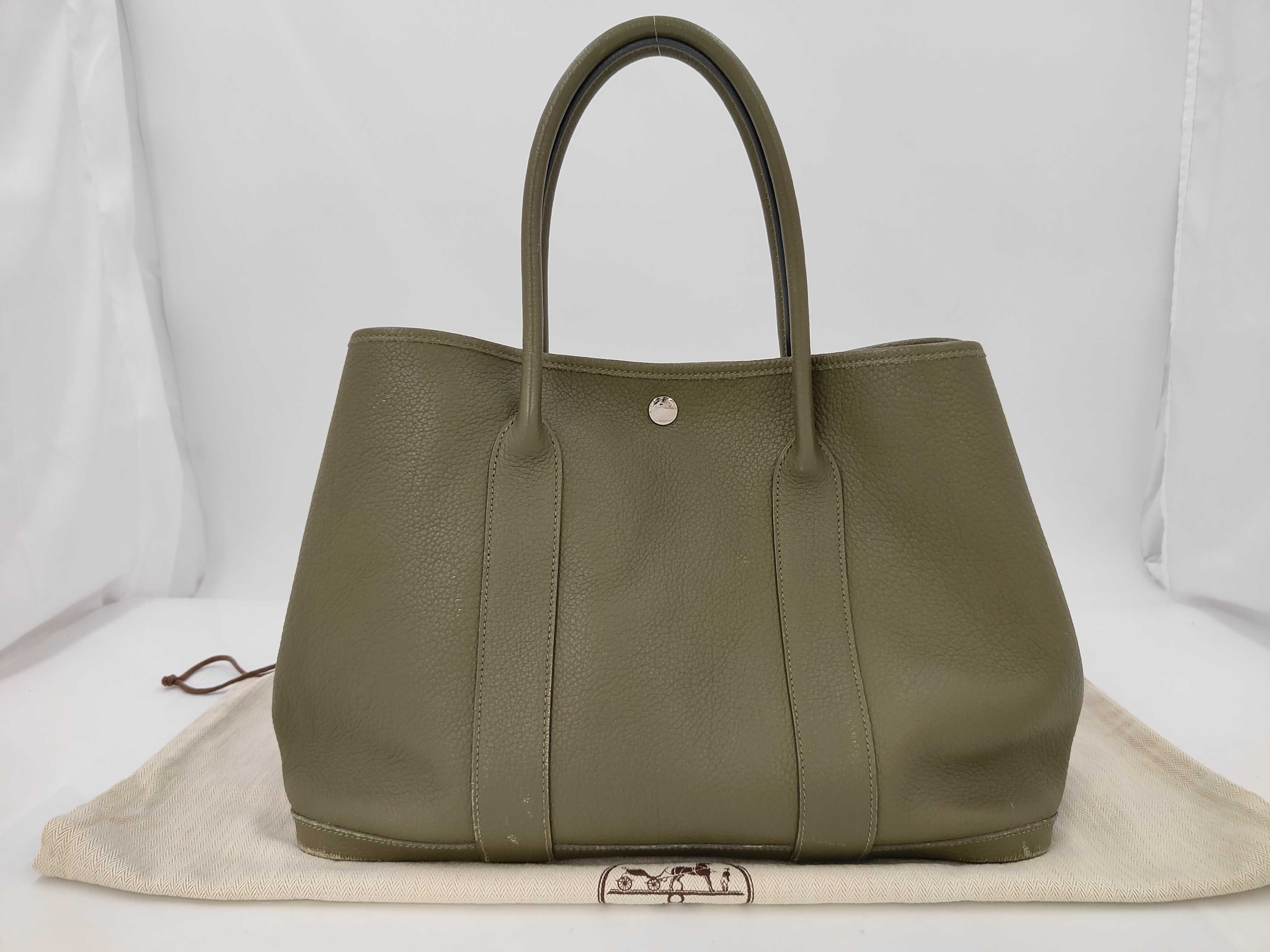 051559CK Garden Party PM Vert Veronese M stamp bag