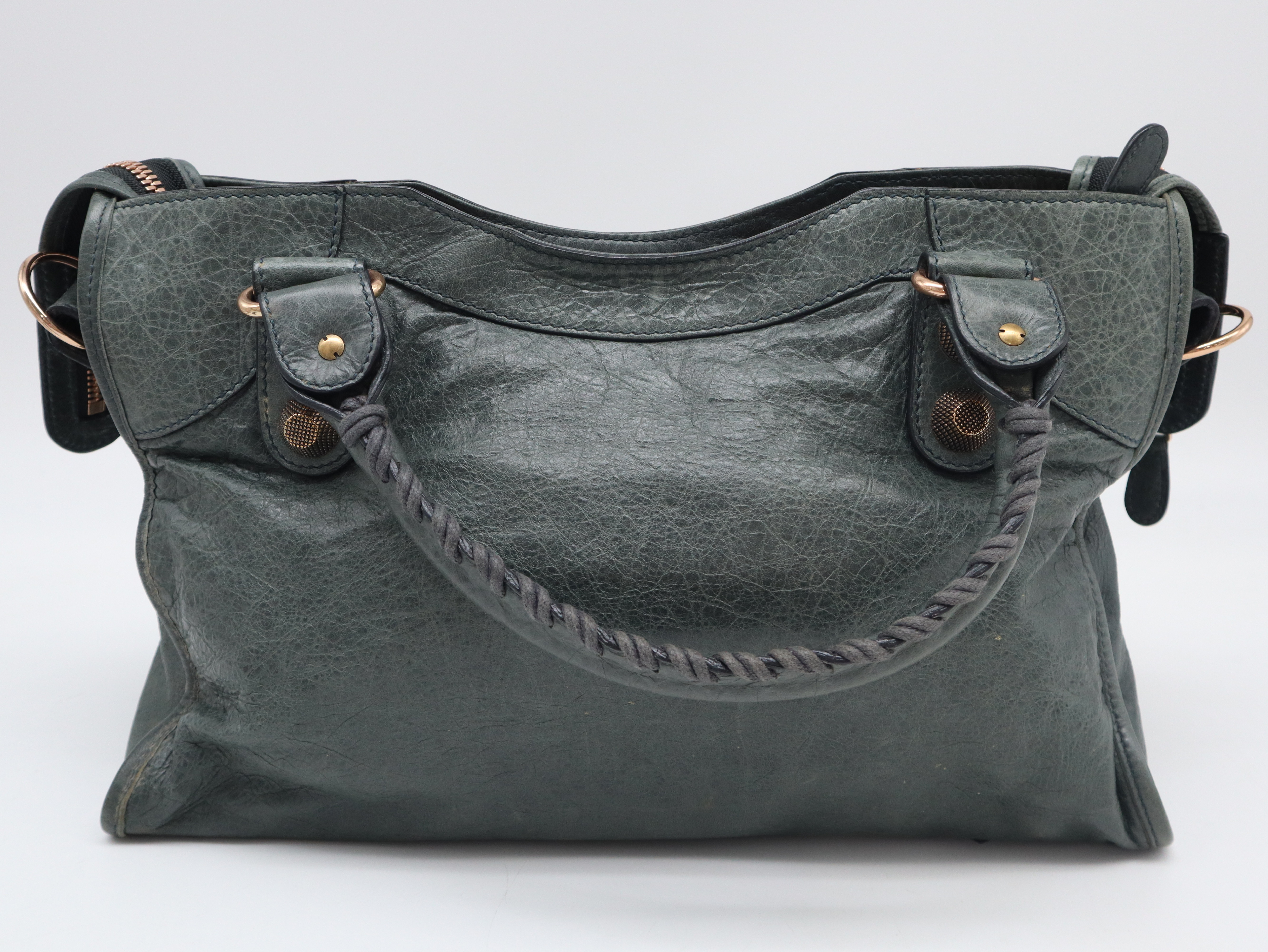 173084 Leather The Giant City 2-Way Handbag, Gray, with Shoulder Strap — view 2