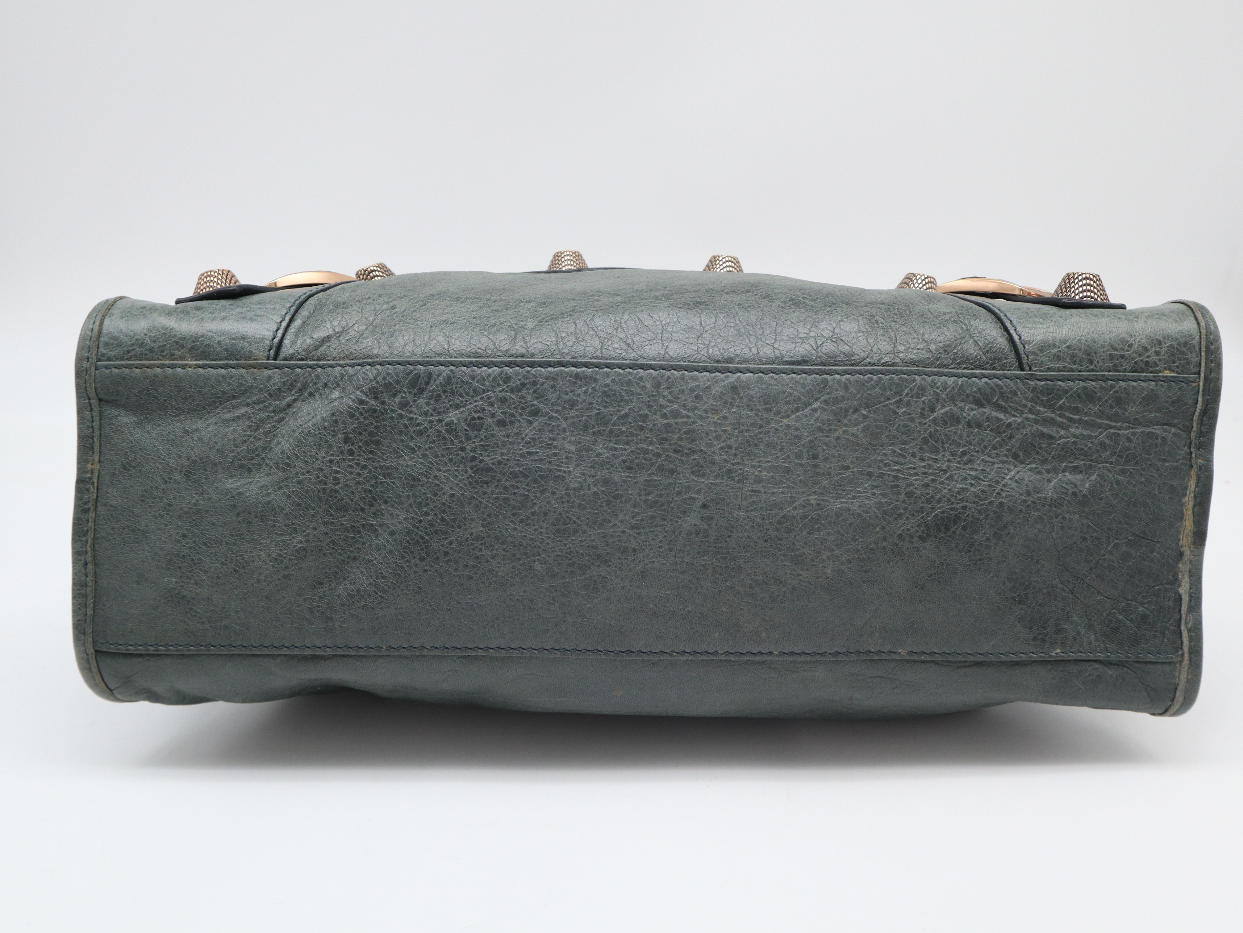 173084 Leather The Giant City 2-Way Handbag, Gray, with Shoulder Strap — view 5