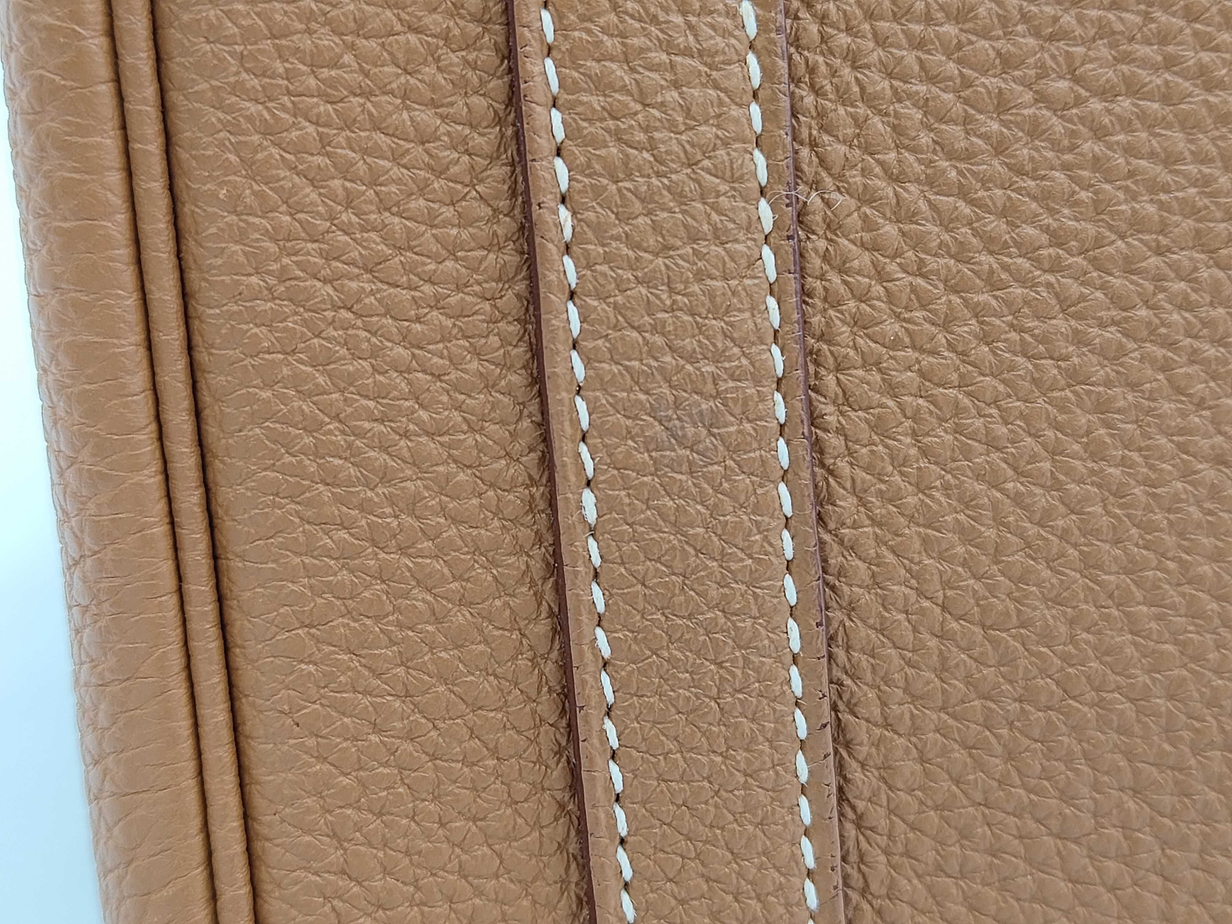 Birkin 30 Gold Togo Handbag — view 11