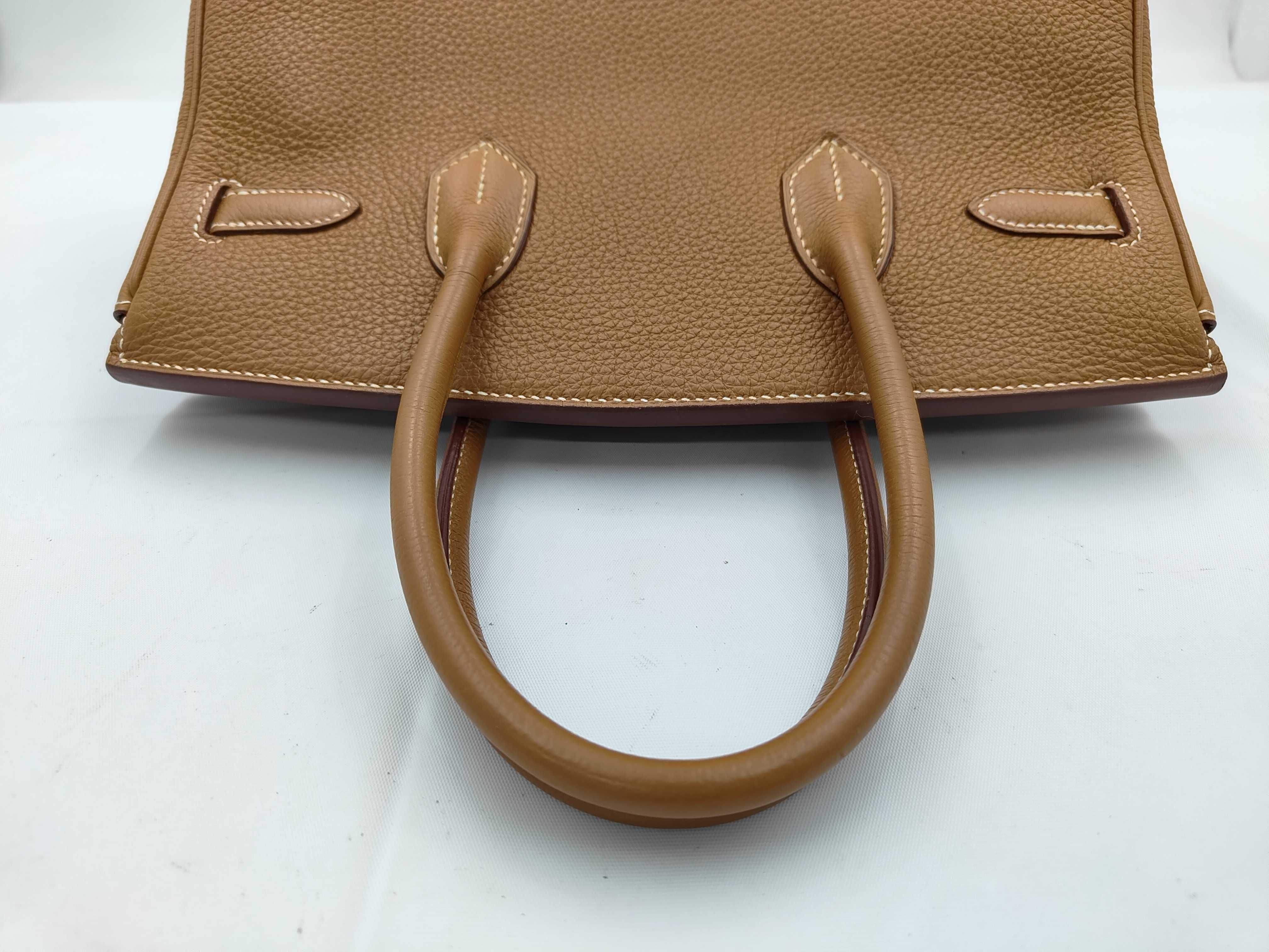 Birkin 30 Gold Togo Handbag — view 3