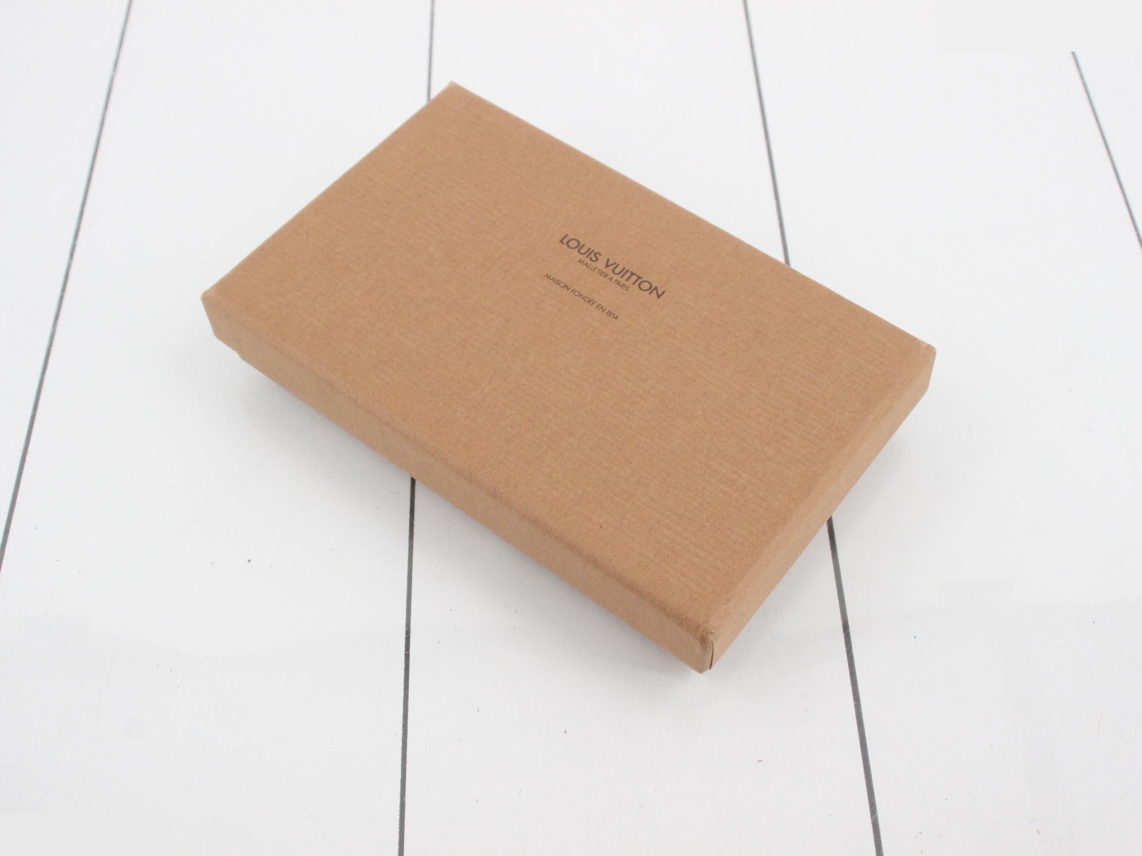 5 items - Wallets, key cases, etc. - BULK SALE - Bundle - M61652 M63024 — view 4
