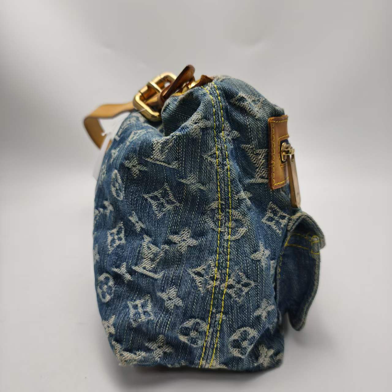 【*Shipped from: China*】LOUIS VUITTON Denim Handbag — view 3