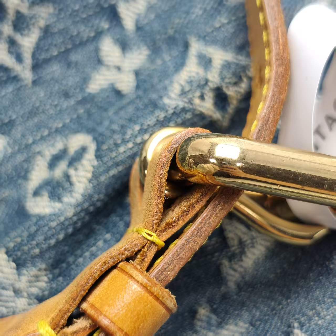 【*Shipped from: China*】LOUIS VUITTON Denim Handbag — view 9