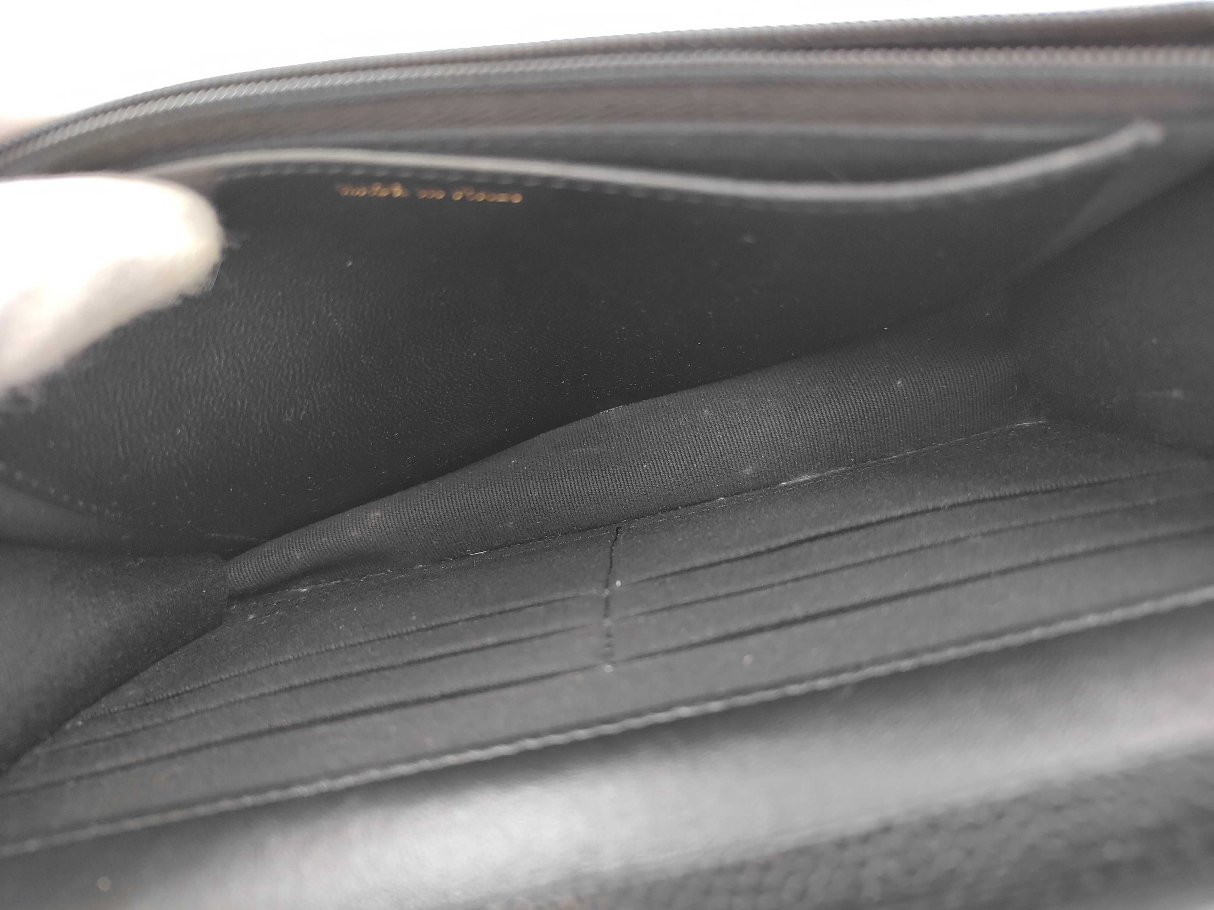 CC Logo Matelassé Chain Shoulder Bag — view 10