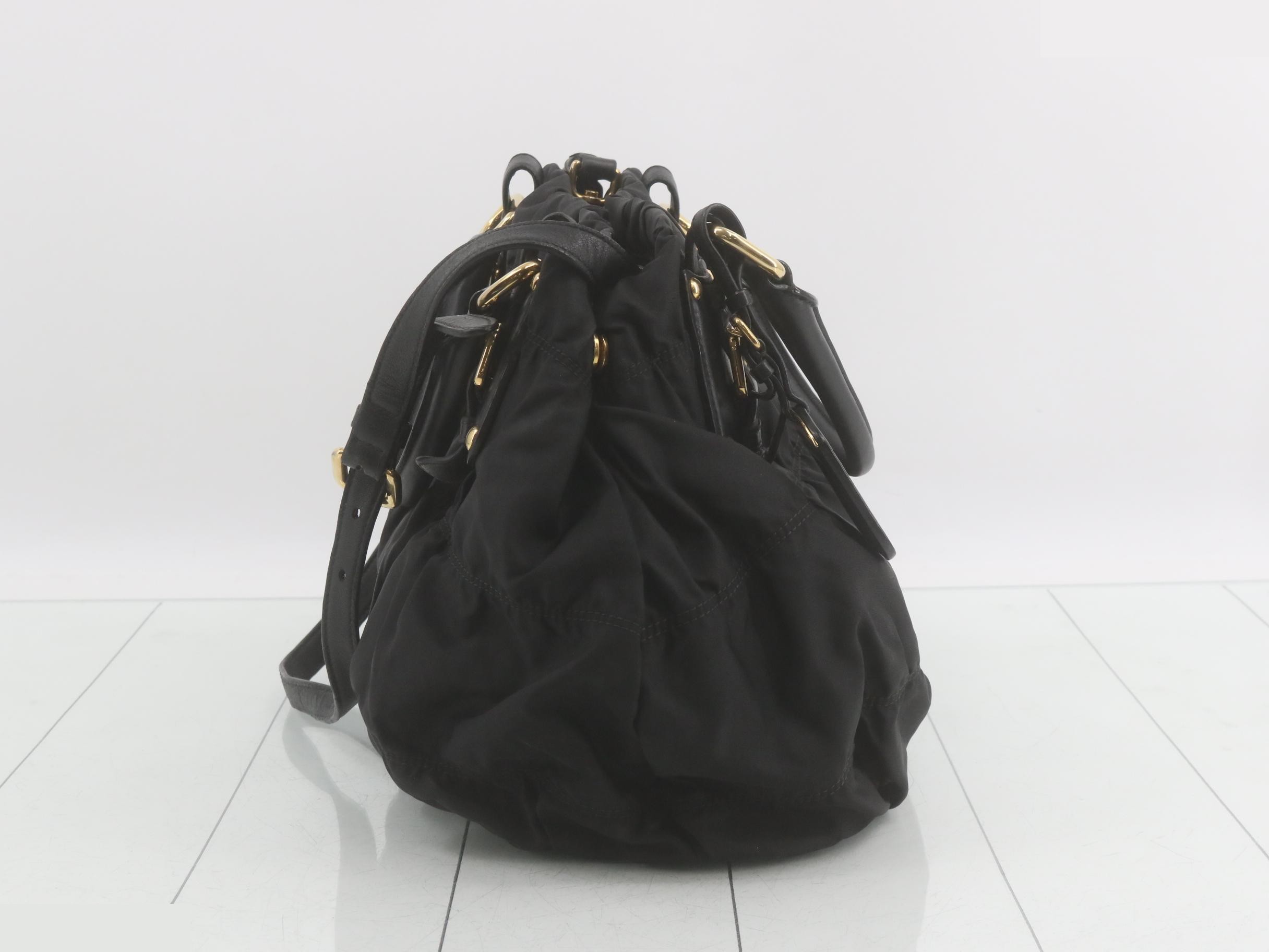 Tessuto Gaufre Shoulder Bag — view 4