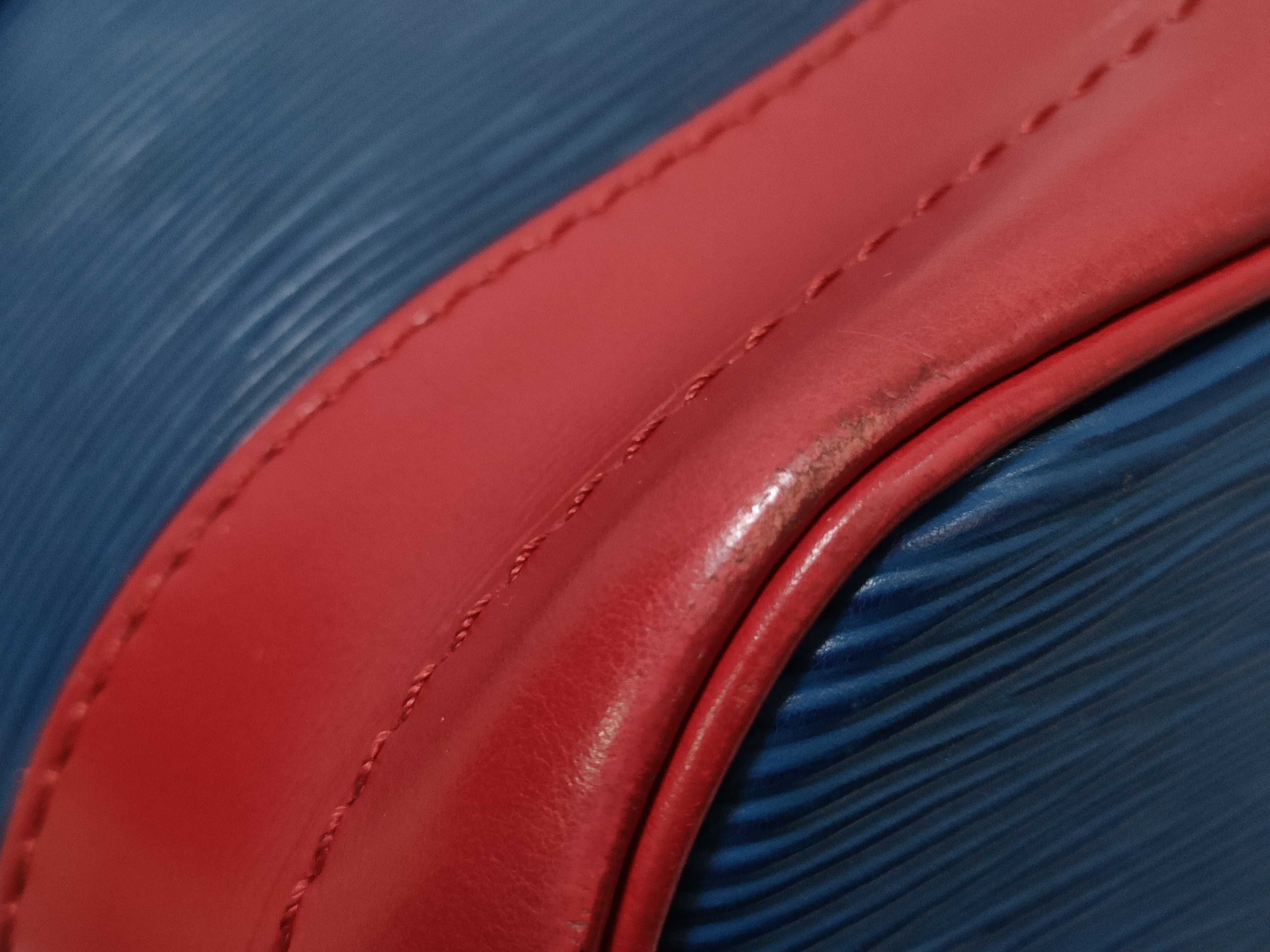 Epi Noé Shoulder Bag — view 6