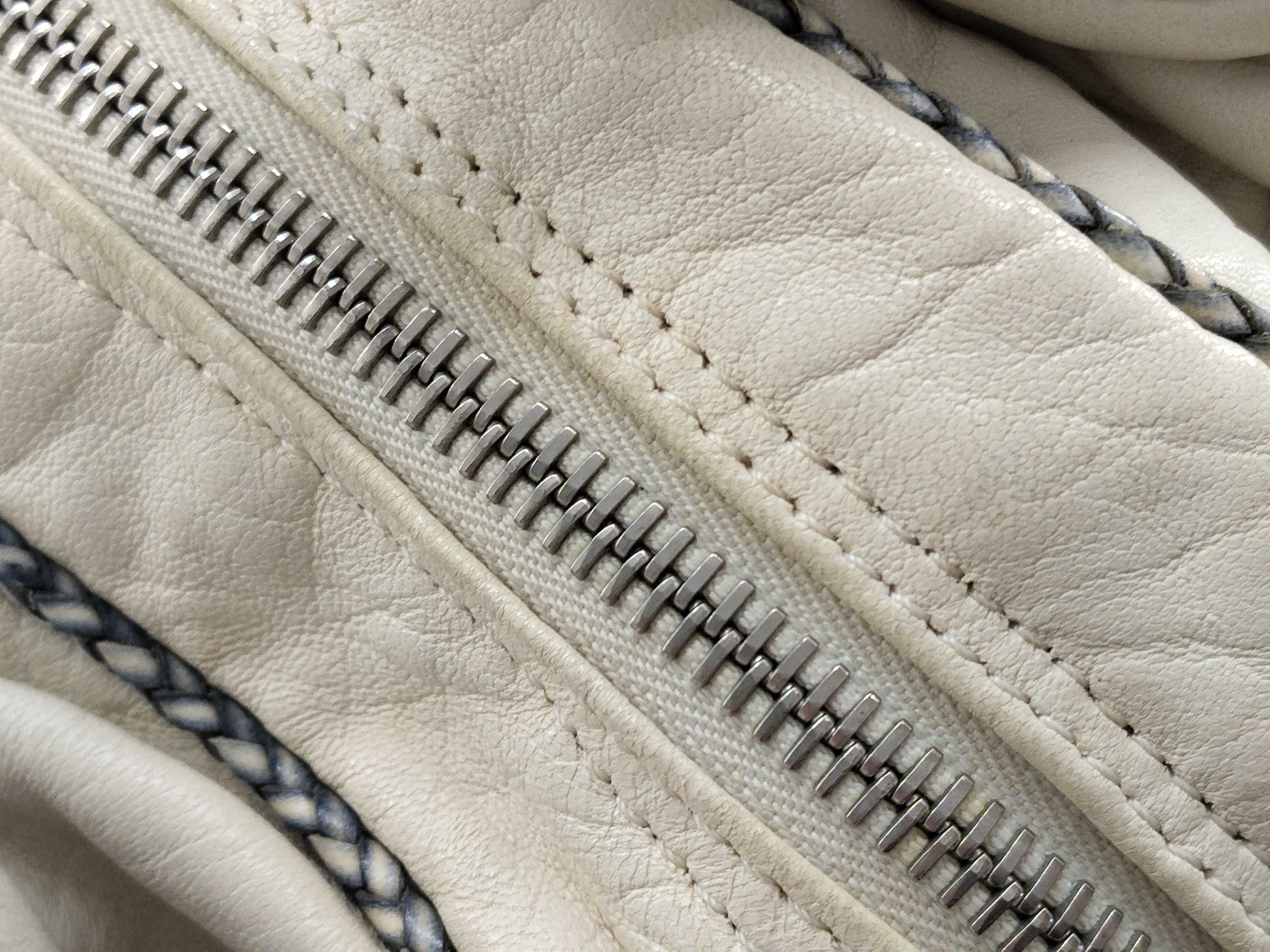 Leather Handbag, White Handbag — view 9