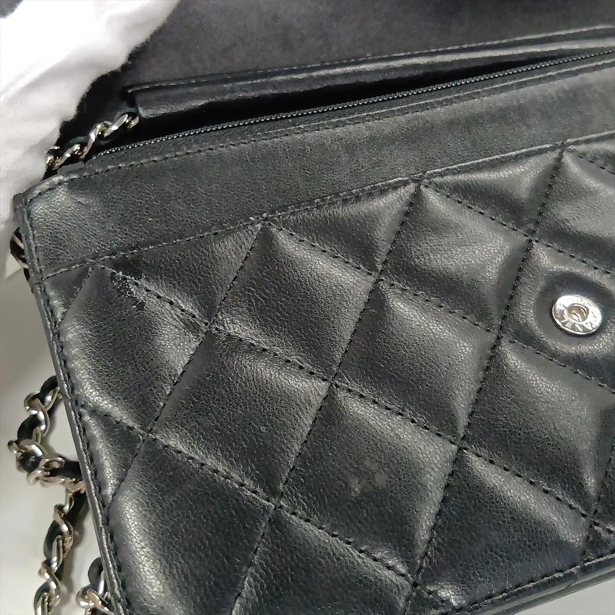Matelassé Lambskin Chain Wallet, Black with Silver Hardware, 16876868 (Serial Number 16) — view 15