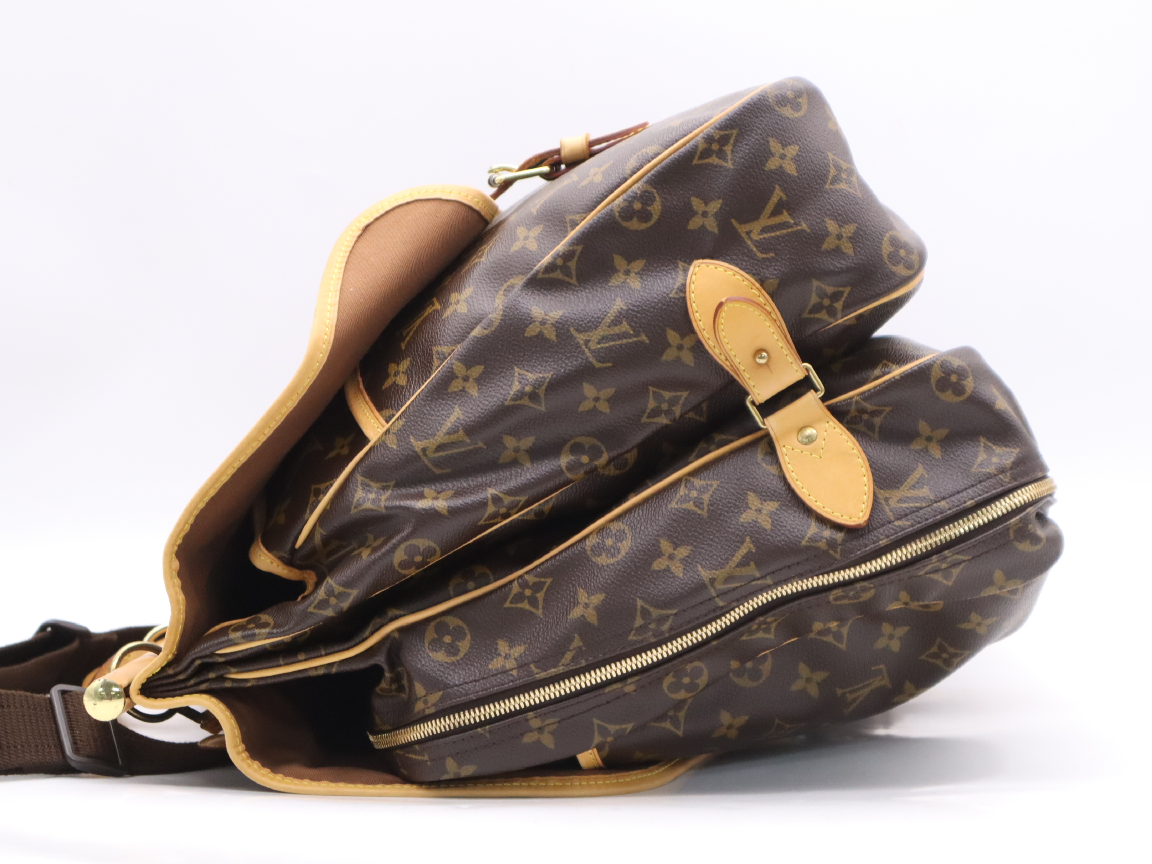 M41140 Monogram Sac Chasse Handbag with Shoulder Strap — view 3