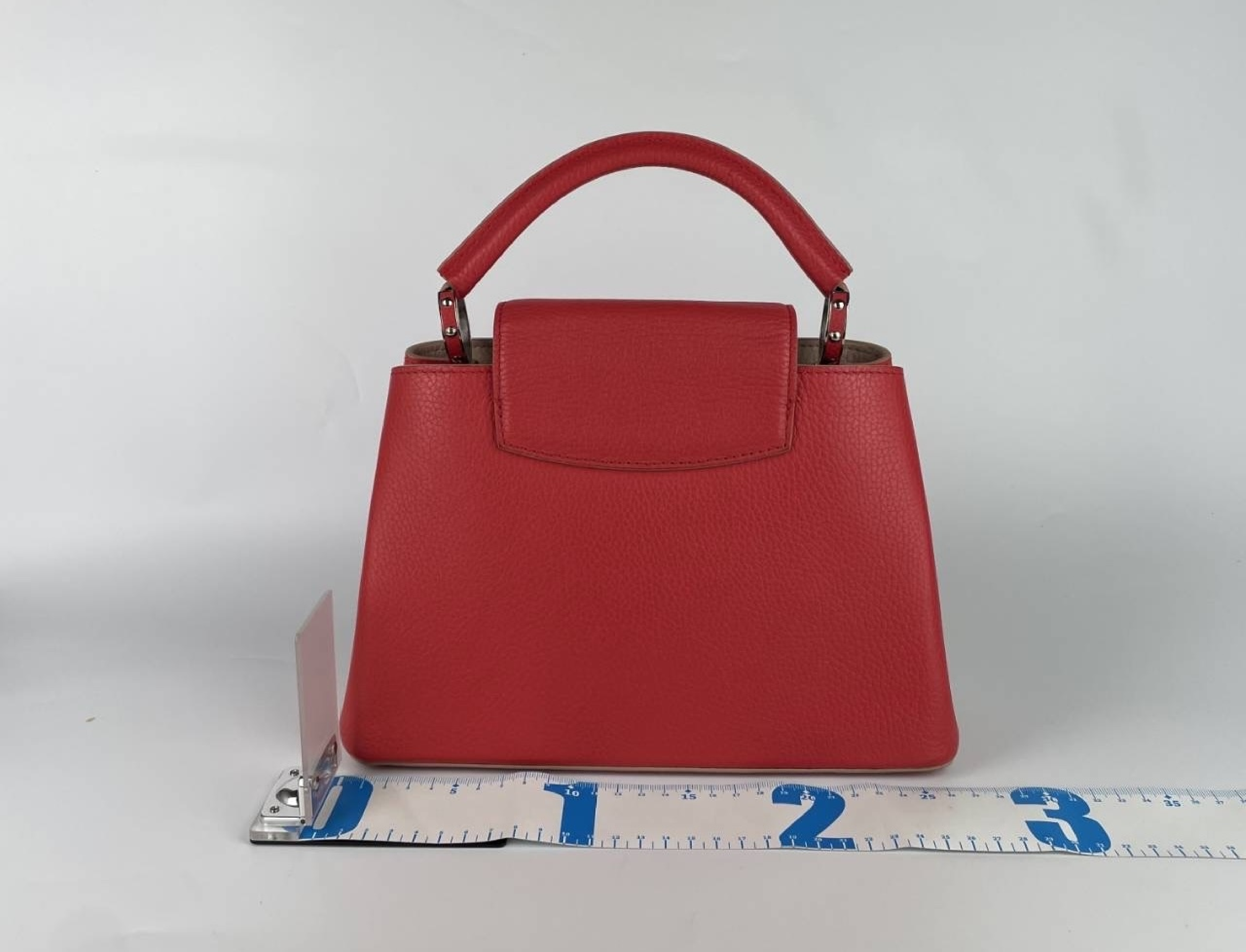 Capucines 2-Way Shoulder Bag, Leather, Red Shoulder Bag — view 2
