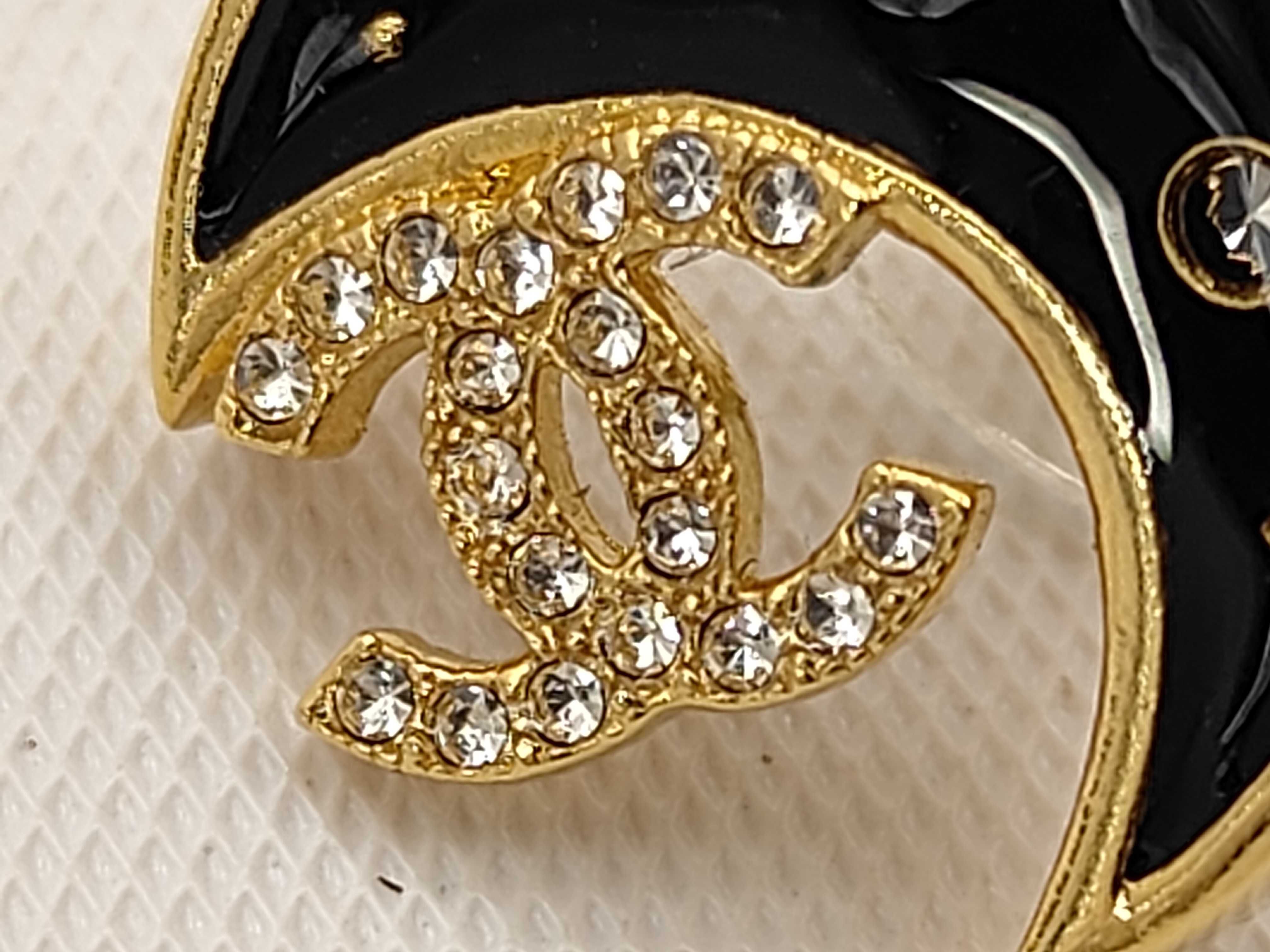 Coco Mark Rhinestone Earrings F25K Earrings — view 8