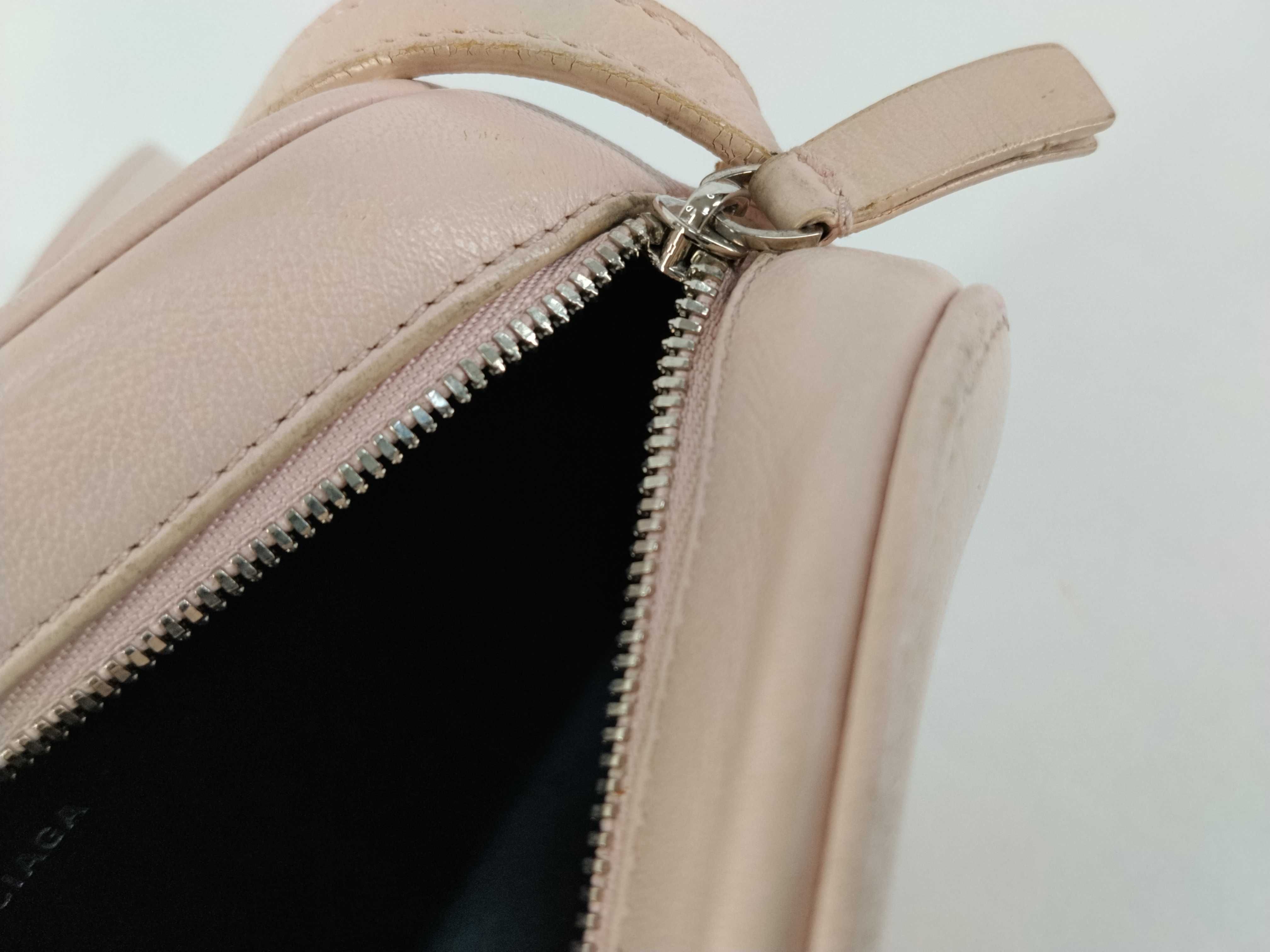 Everyday Camera Bag Leather Shoulder Bag — view 10