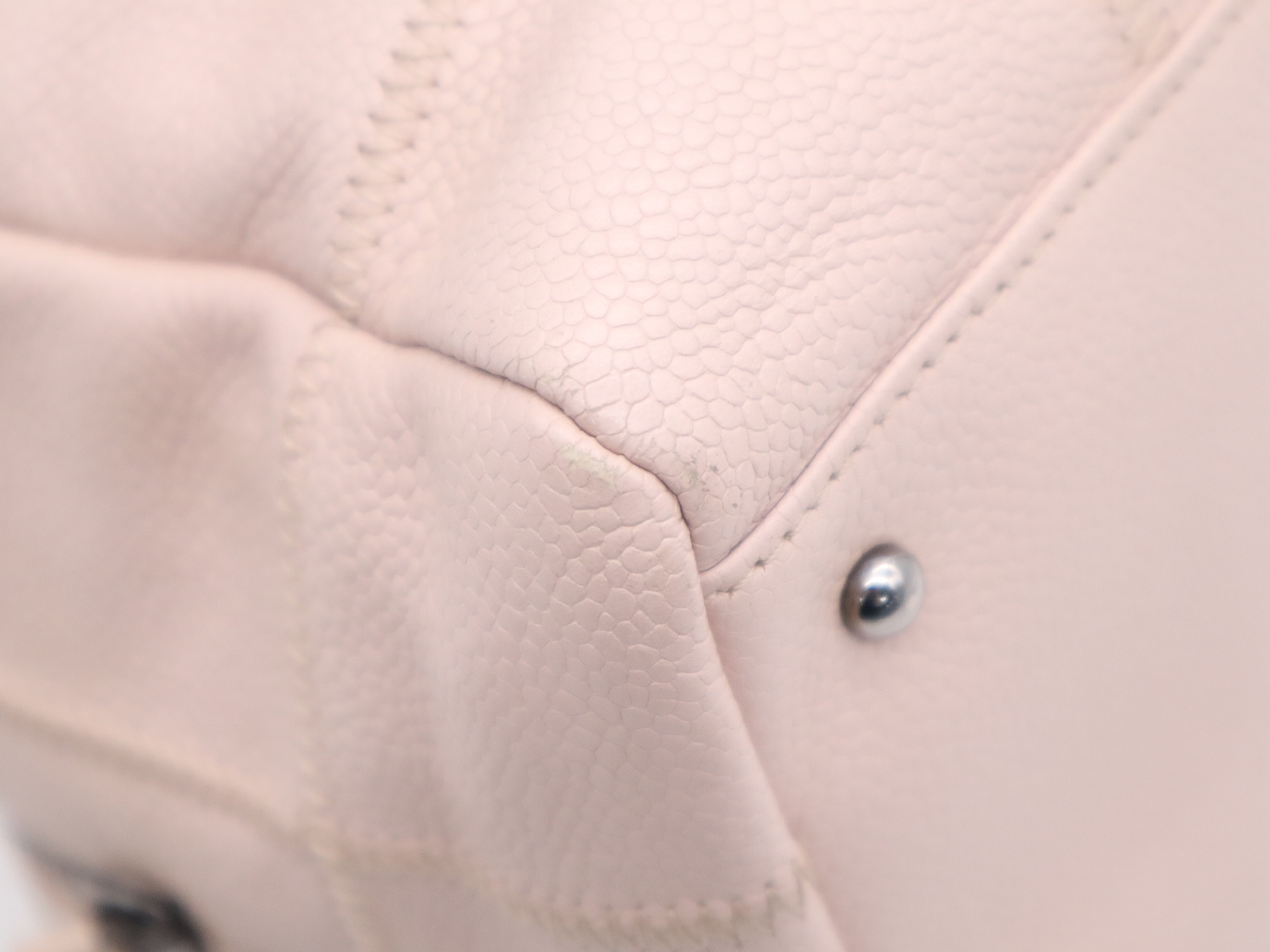 Caviar Skin Chocolate Bar Logo Plate Handbag Pink Silver Hardware Seal 9925728 Shoulder Bag — view 12