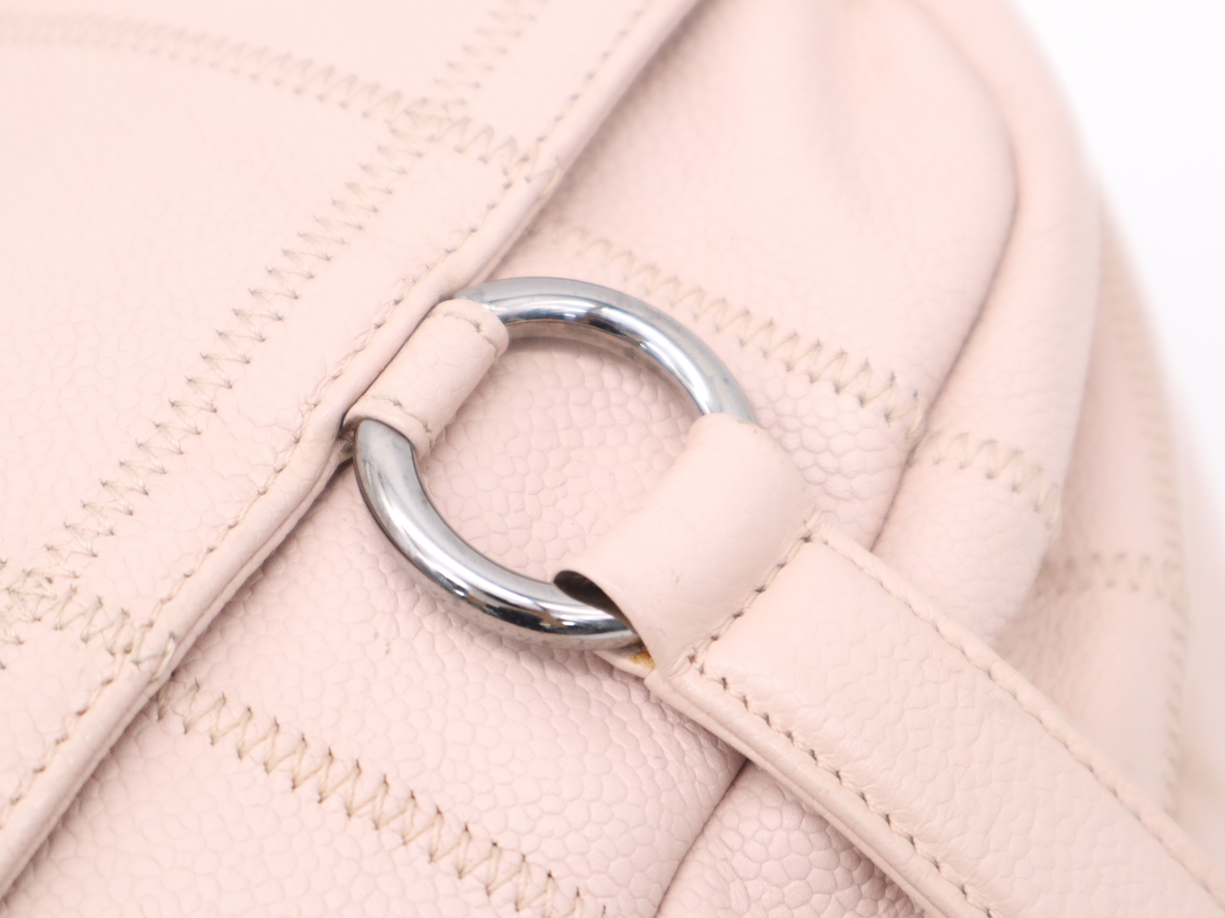Caviar Skin Chocolate Bar Logo Plate Handbag Pink Silver Hardware Seal 9925728 Shoulder Bag — view 8