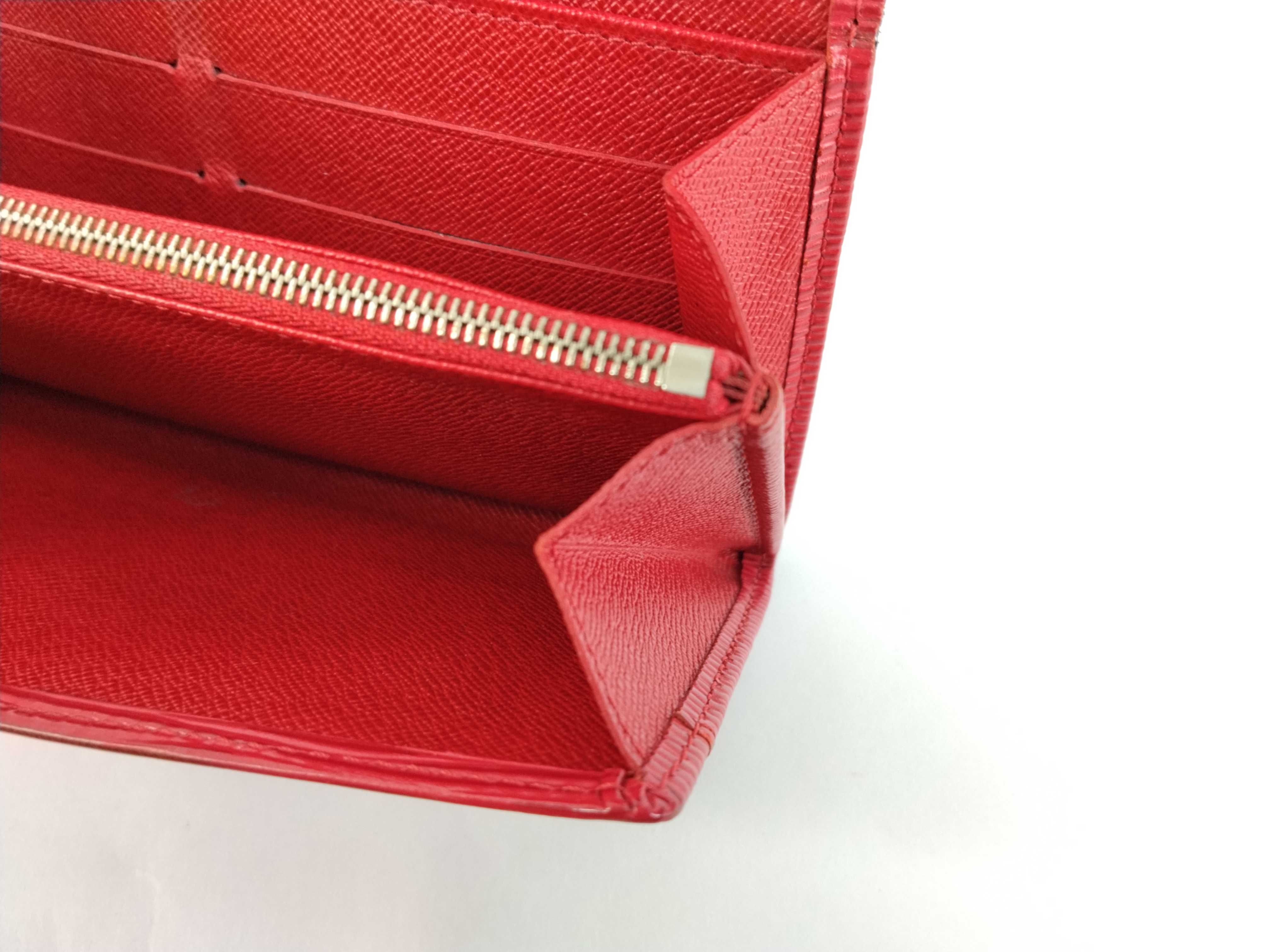 Epi Louis Vuitton Epi Portefeuille Sarah Long Wallet — view 11
