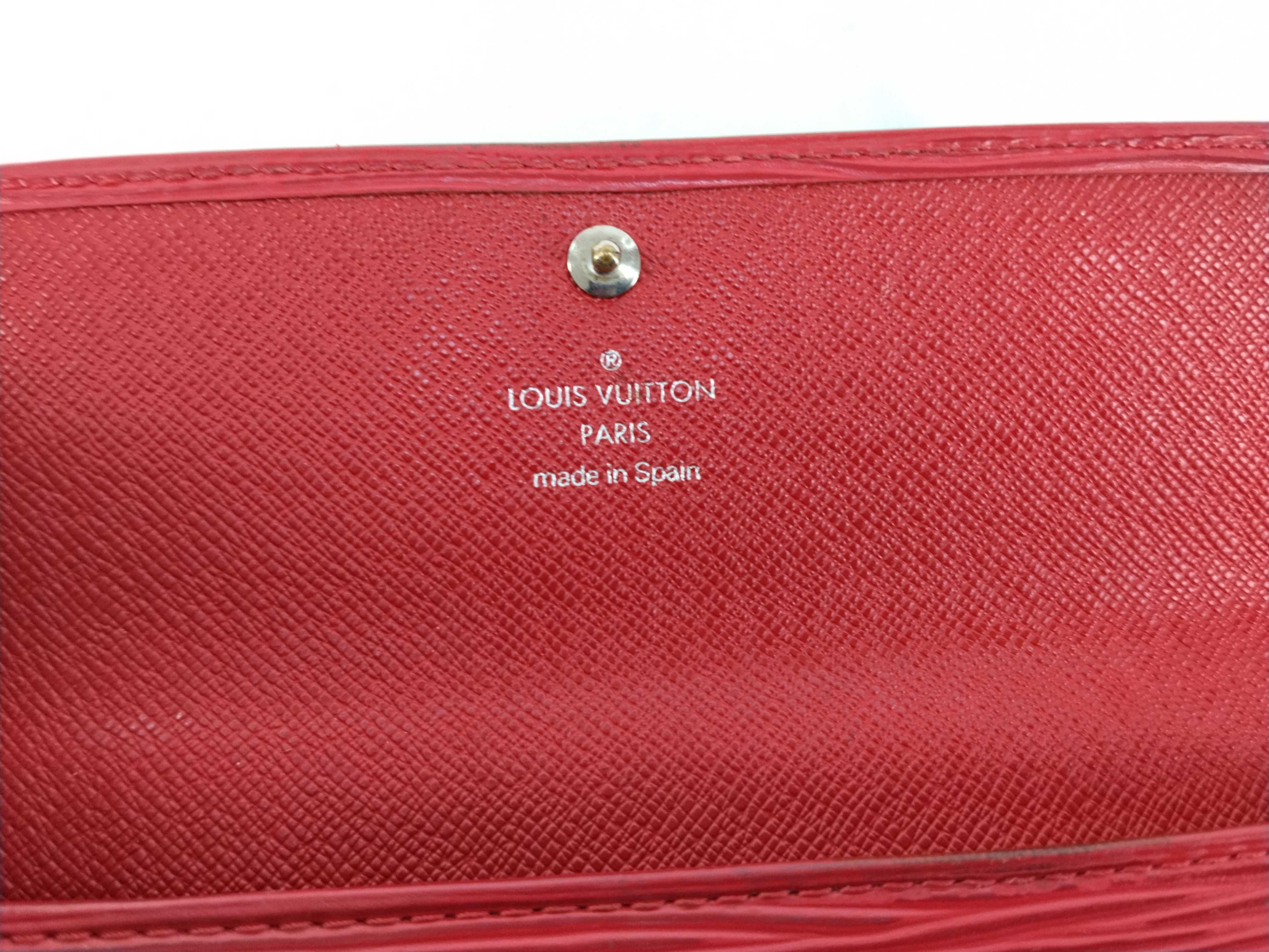 Epi Louis Vuitton Epi Portefeuille Sarah Long Wallet — view 9