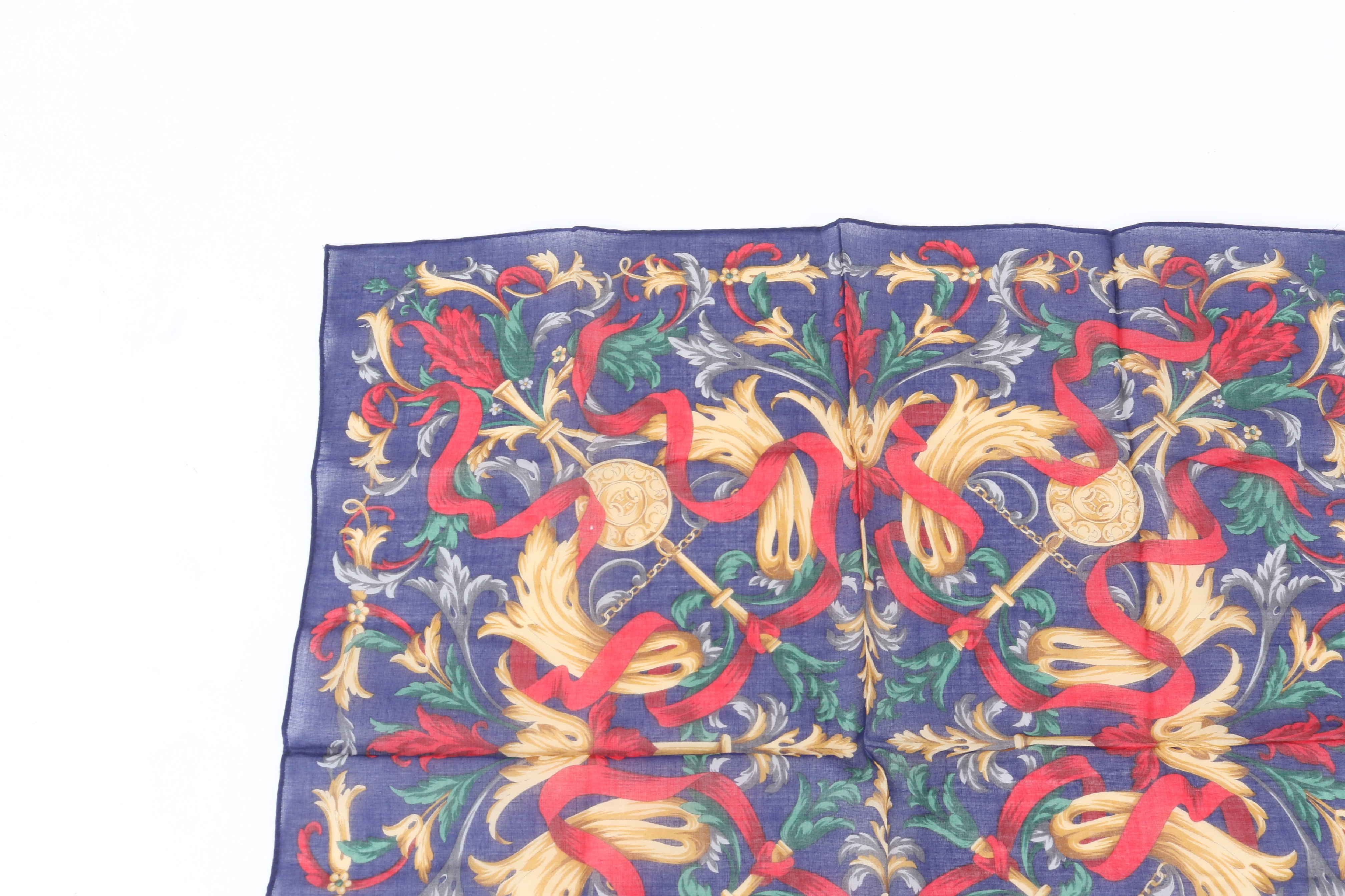 scarf with tag, all-over print, other accessories. — view 2