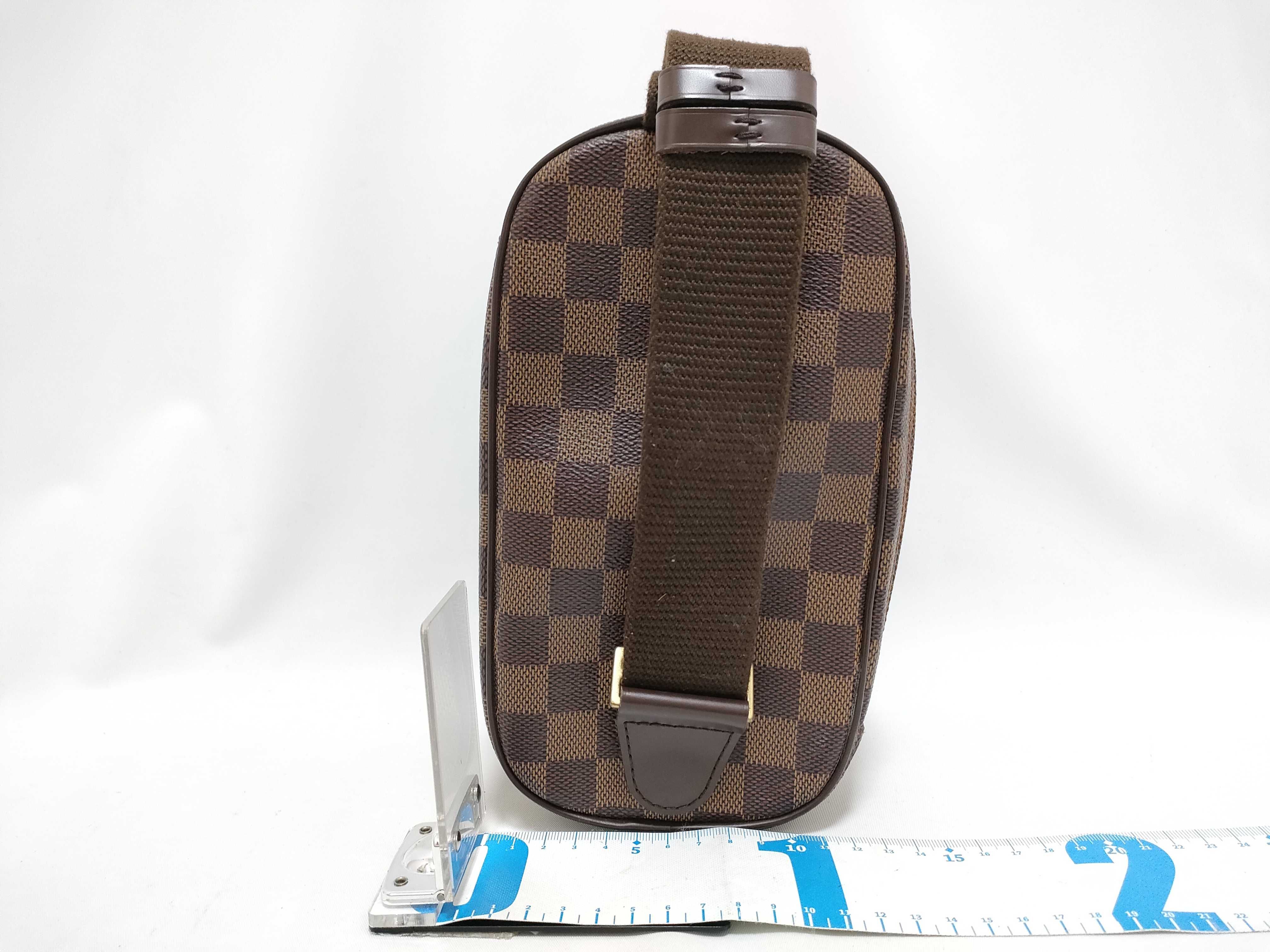 Damier Louis Vuitton Pochette Gange Shoulder Bag — view 2
